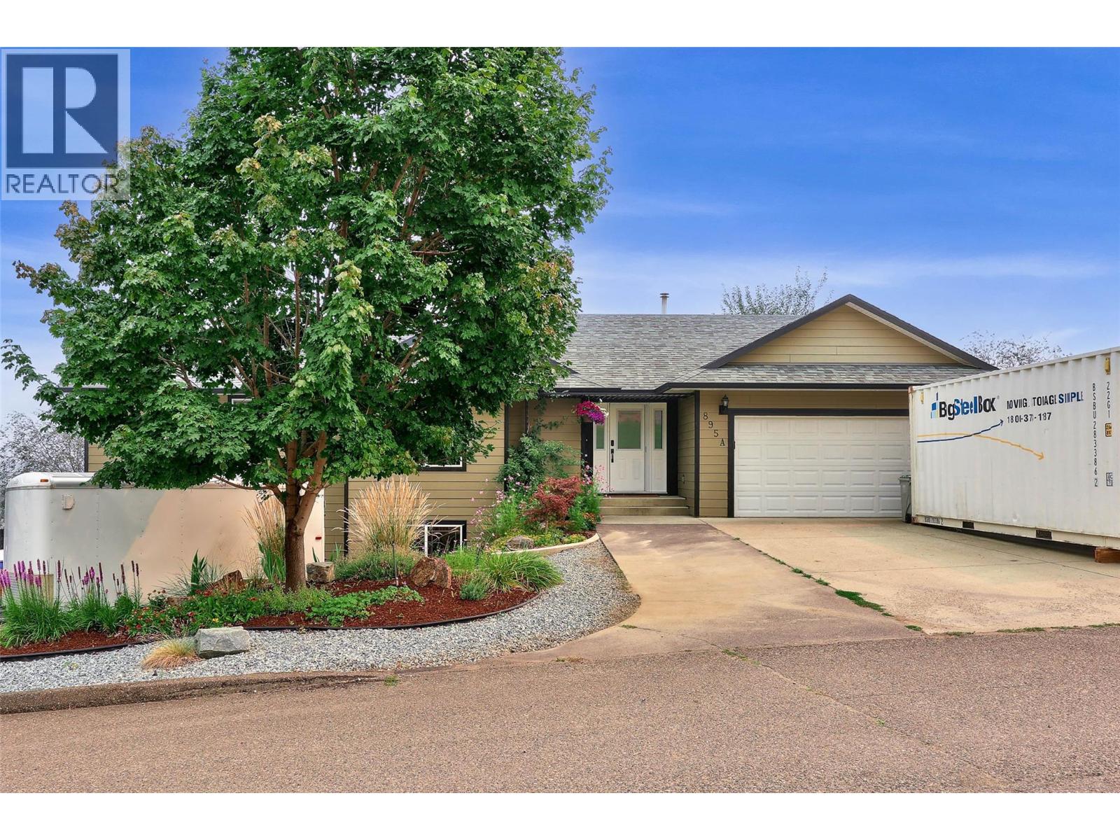 895a Georgeann Road, Kamloops, British Columbia  V2B 6H9 - Photo 1 - 10397392