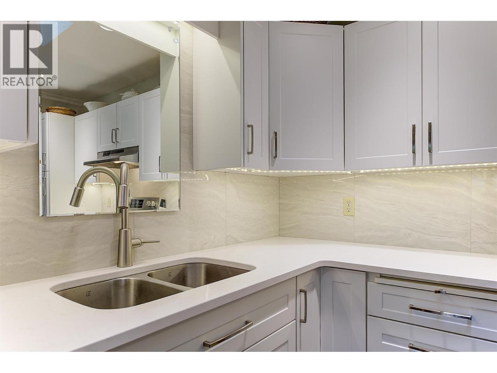 2200 Gordon Drive Unit# 83, Kelowna, British Columbia  V1Y 8T7 - Photo 21 - 10396689