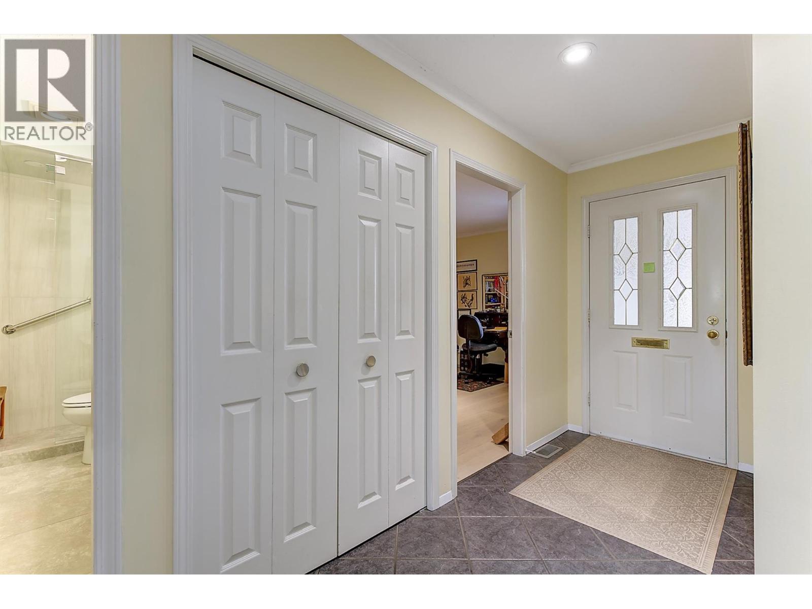 2200 Gordon Drive Unit# 83, Kelowna, British Columbia  V1Y 8T7 - Photo 30 - 10396689