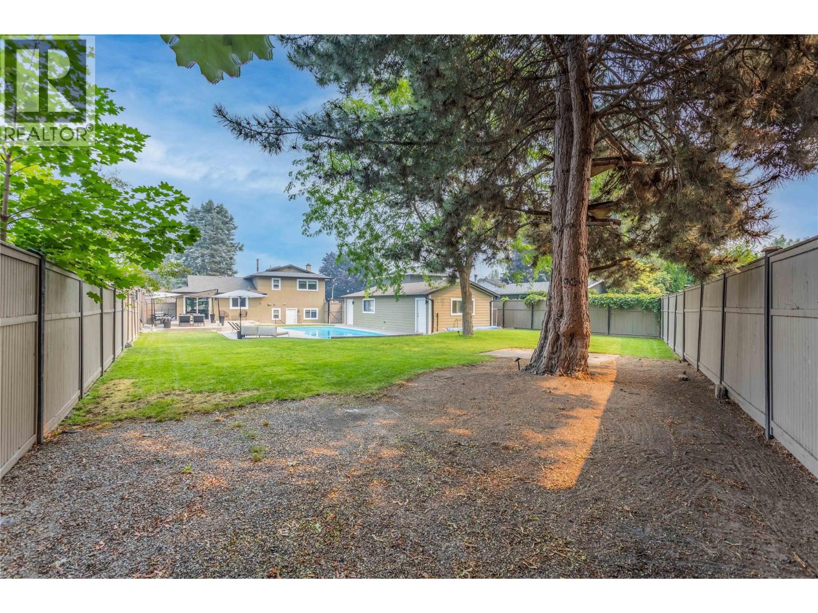 741 Turner Road, Kelowna, British Columbia  V1W 2L1 - Photo 36 - 10397485
