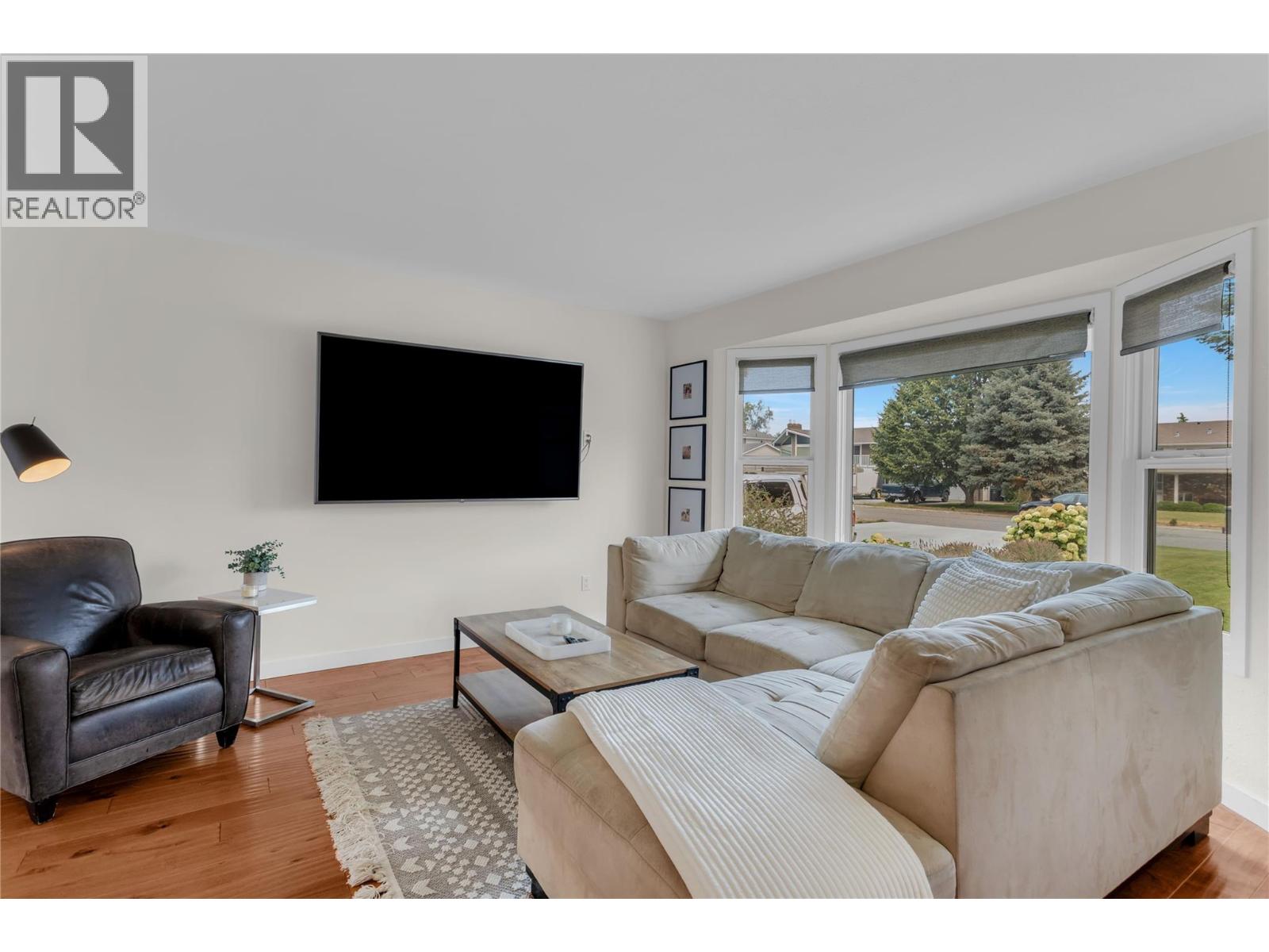 741 Turner Road, Kelowna, British Columbia  V1W 2L1 - Photo 8 - 10397485