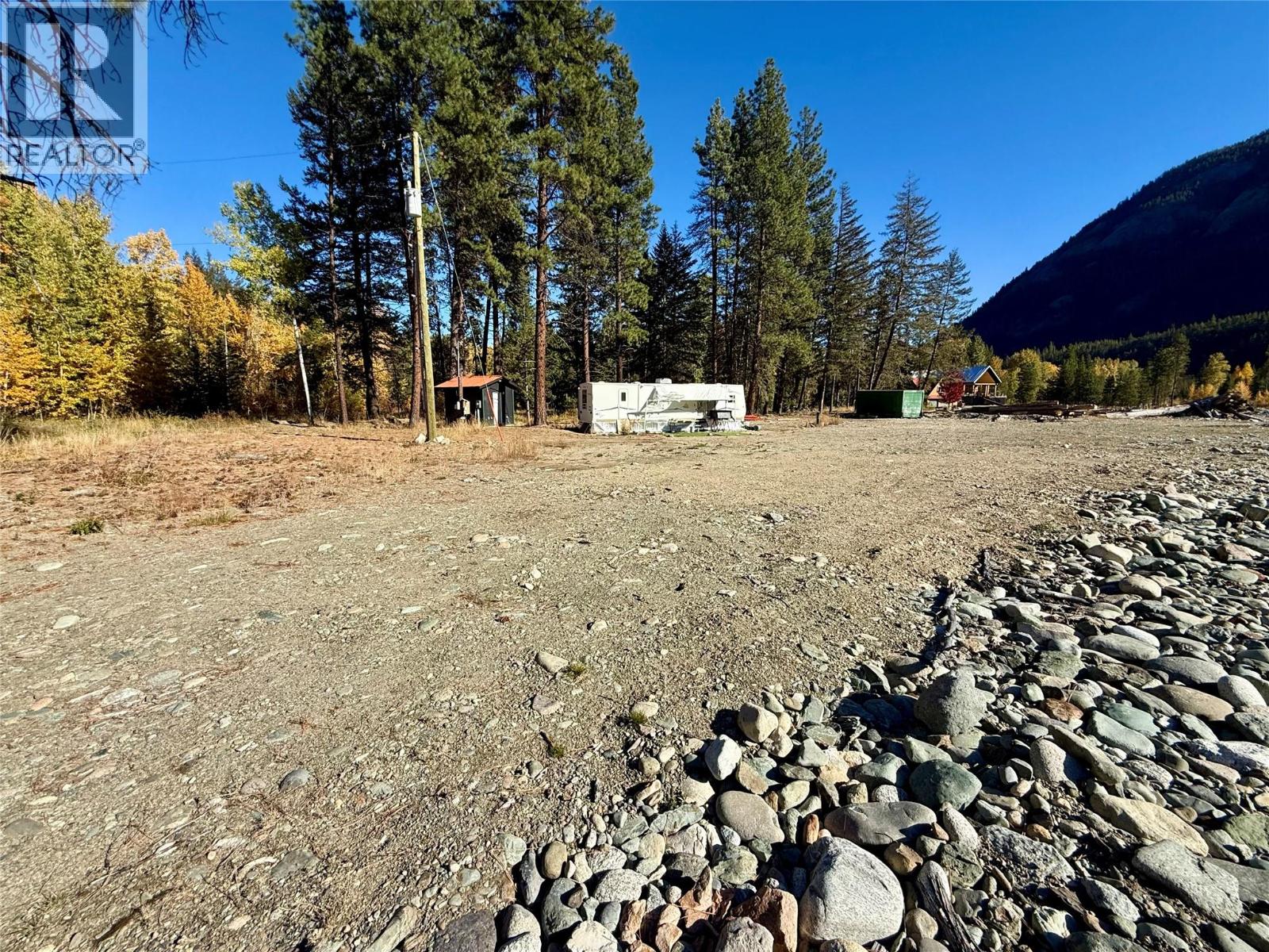 377 Tulameen River Road, Tulameen, British Columbia  V0X 1W0 - Photo 1 - 10397338