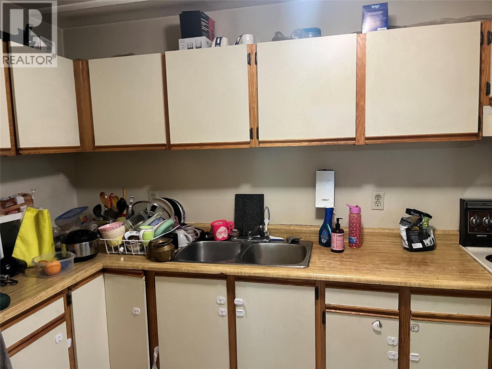 44 Whiteshield Crescent S Unit# 703, Kamloops, British Columbia  V2E 2J1 - Photo 3 - 10397544