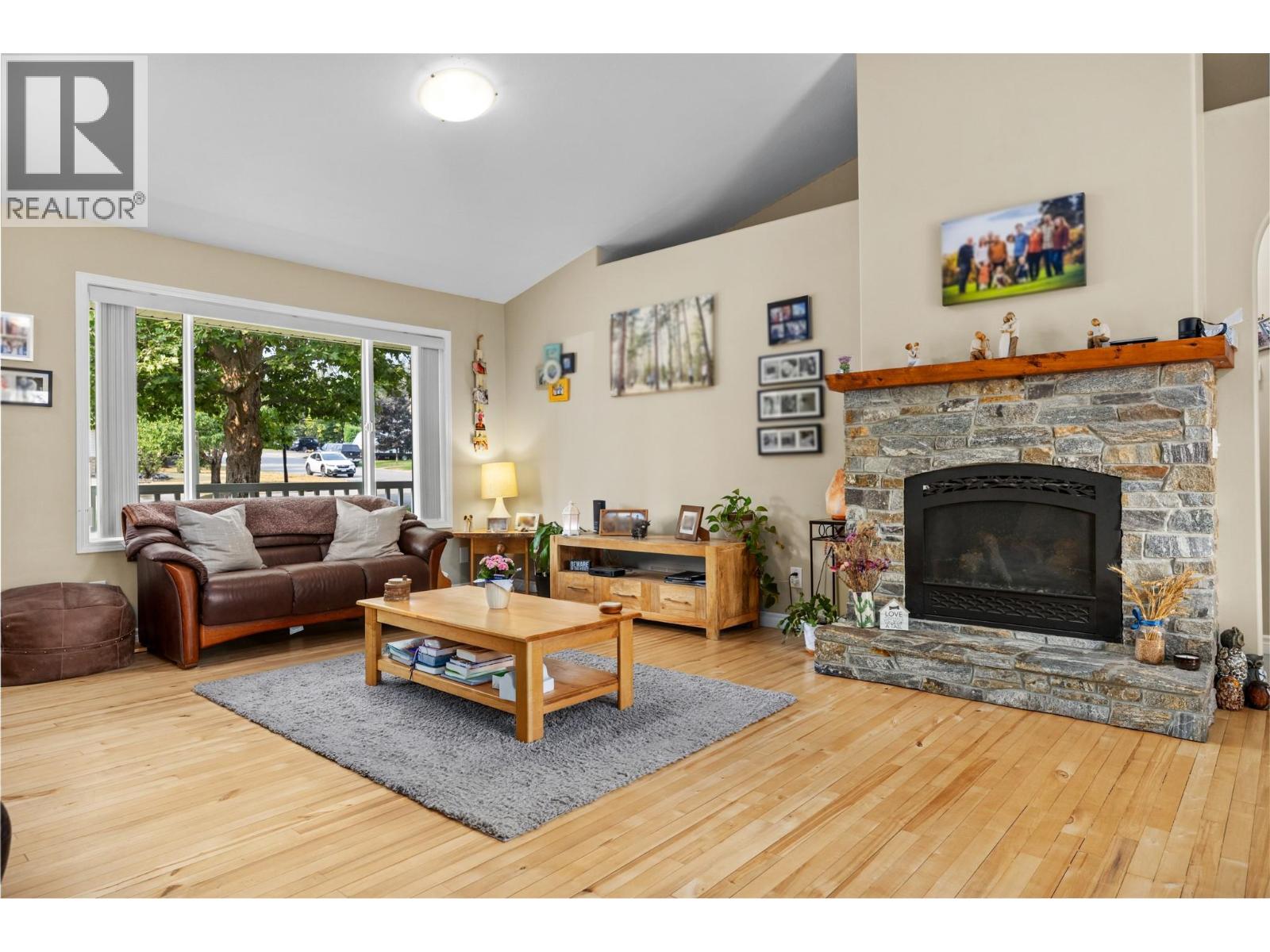 2735 Northview Place, Lake Country, British Columbia  V4V 1R1 - Photo 6 - 10397525
