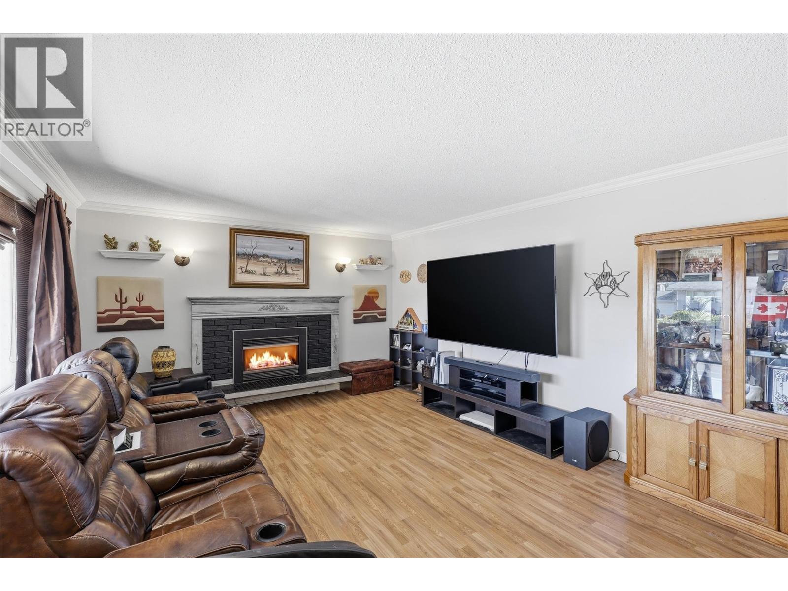 1087 Laroque Street, Kamloops, British Columbia  V2B 5L6 - Photo 10 - 10397554