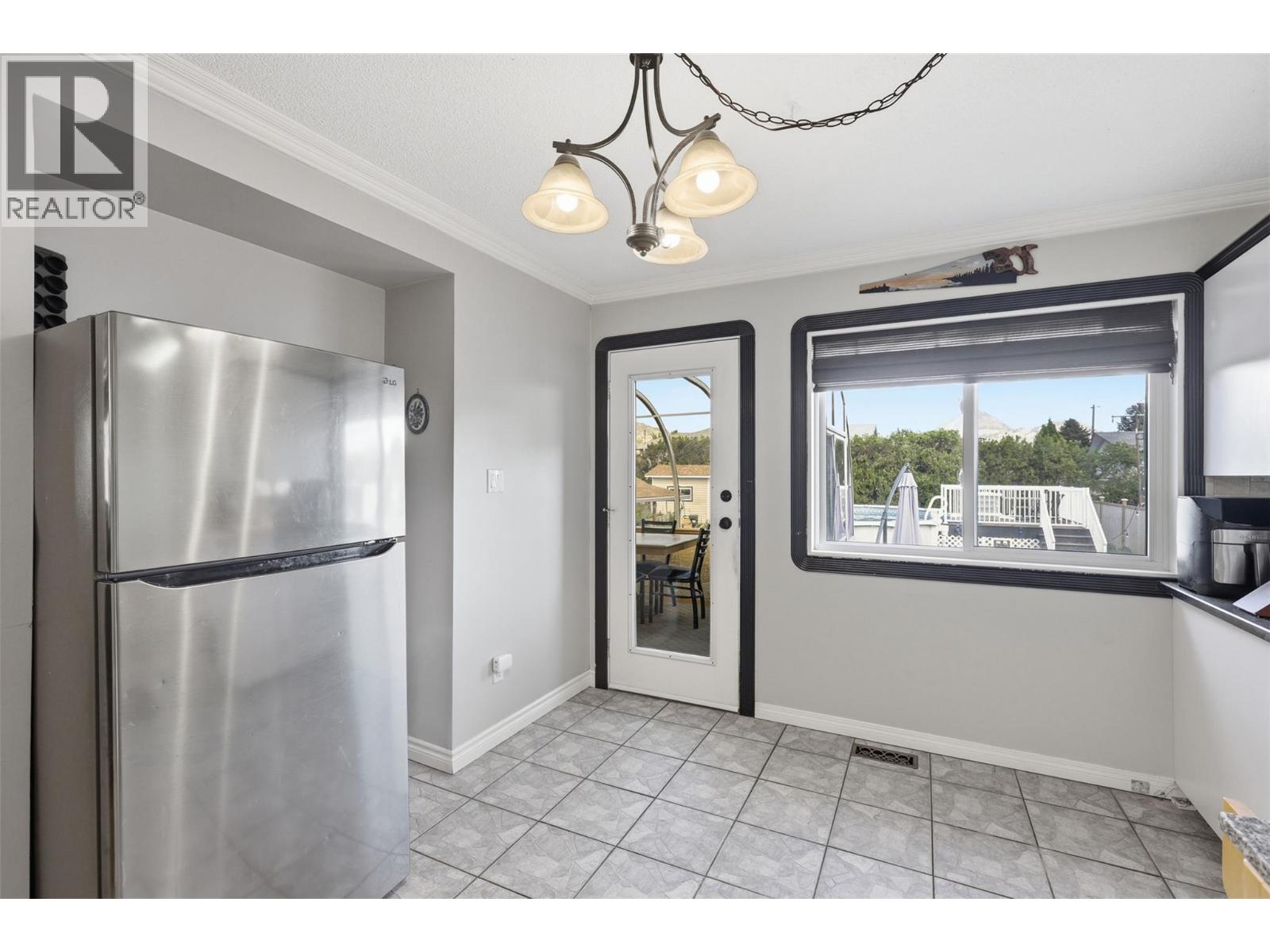 1087 Laroque Street, Kamloops, British Columbia  V2B 5L6 - Photo 17 - 10397554