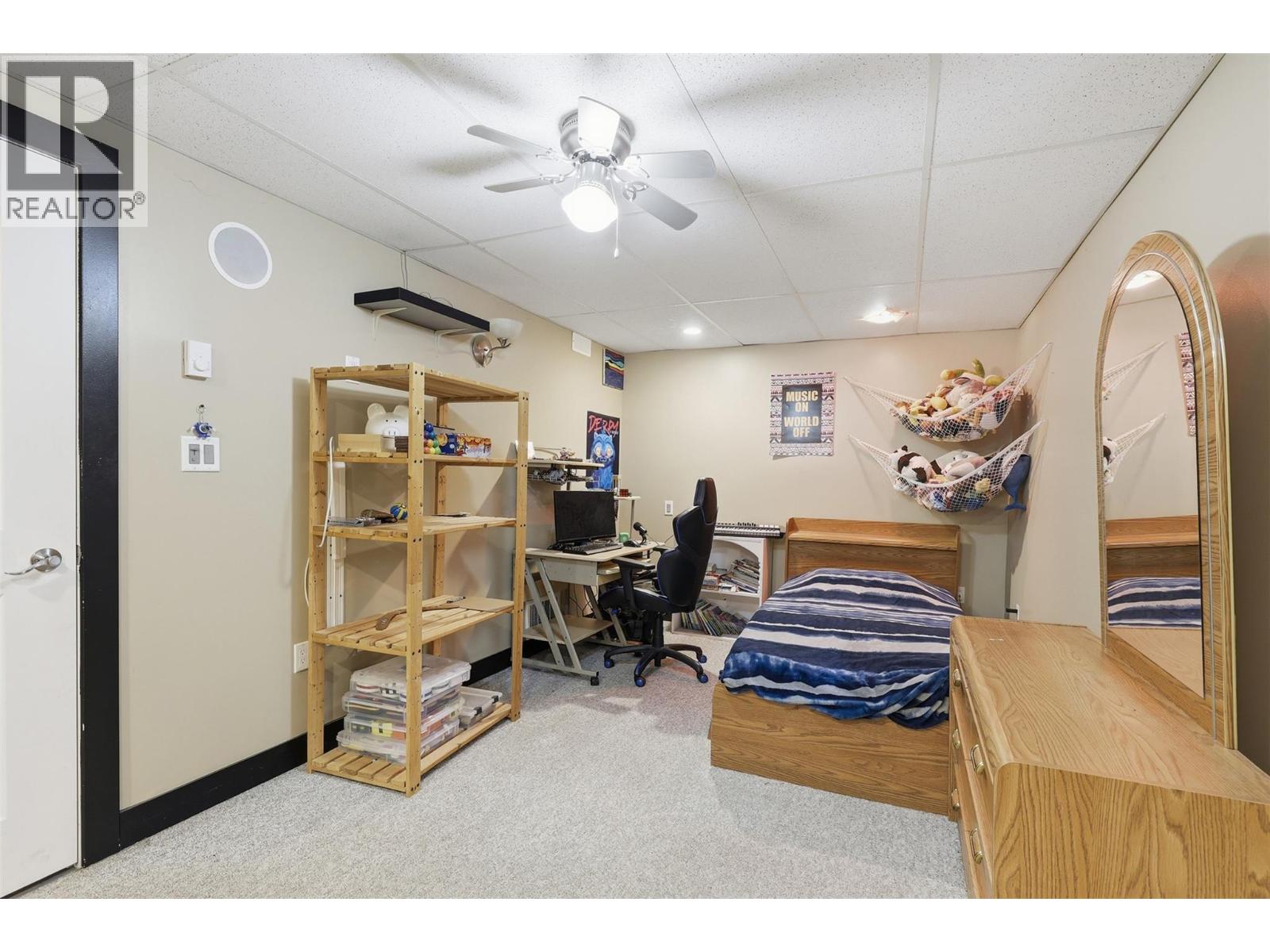 1087 Laroque Street, Kamloops, British Columbia  V2B 5L6 - Photo 36 - 10397554