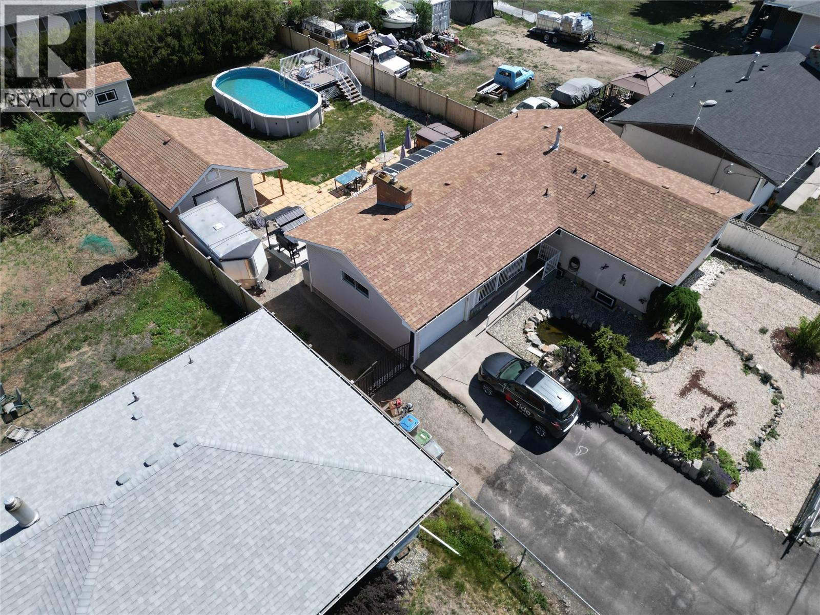 1087 Laroque Street, Kamloops, British Columbia  V2B 5L6 - Photo 47 - 10397554
