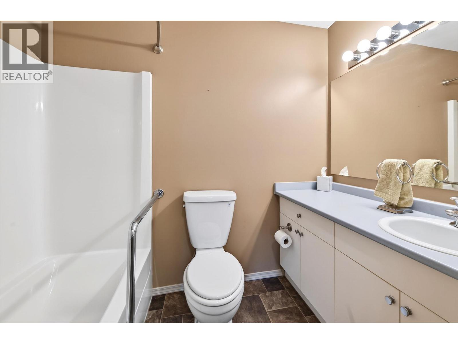 1195 14th Street Unit# 14, Kamloops, British Columbia  v2b 5v2 - Photo 19 - 10397551