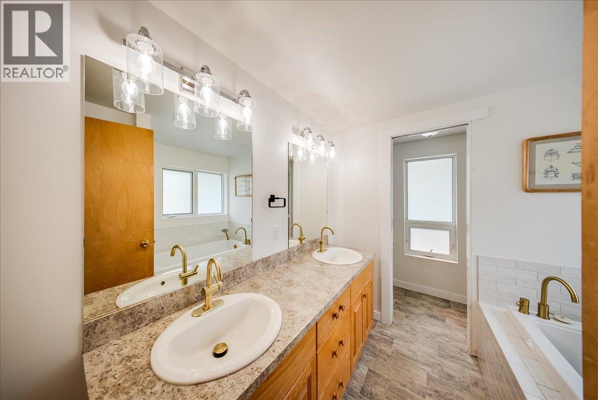 1021 Regan Crescent, Trail, British Columbia  V1R 1C2 - Photo 18 - 10397299