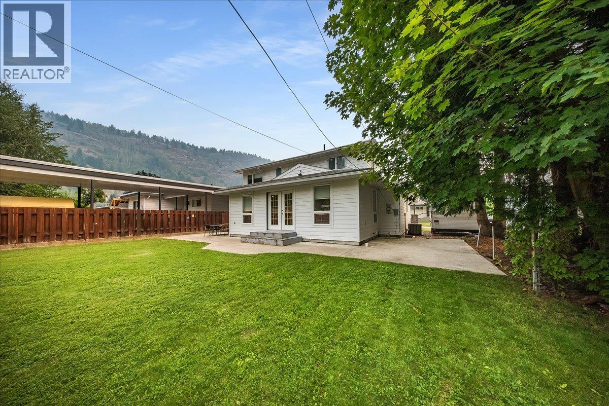 1021 Regan Crescent, Trail, British Columbia  V1R 1C2 - Photo 35 - 10397299