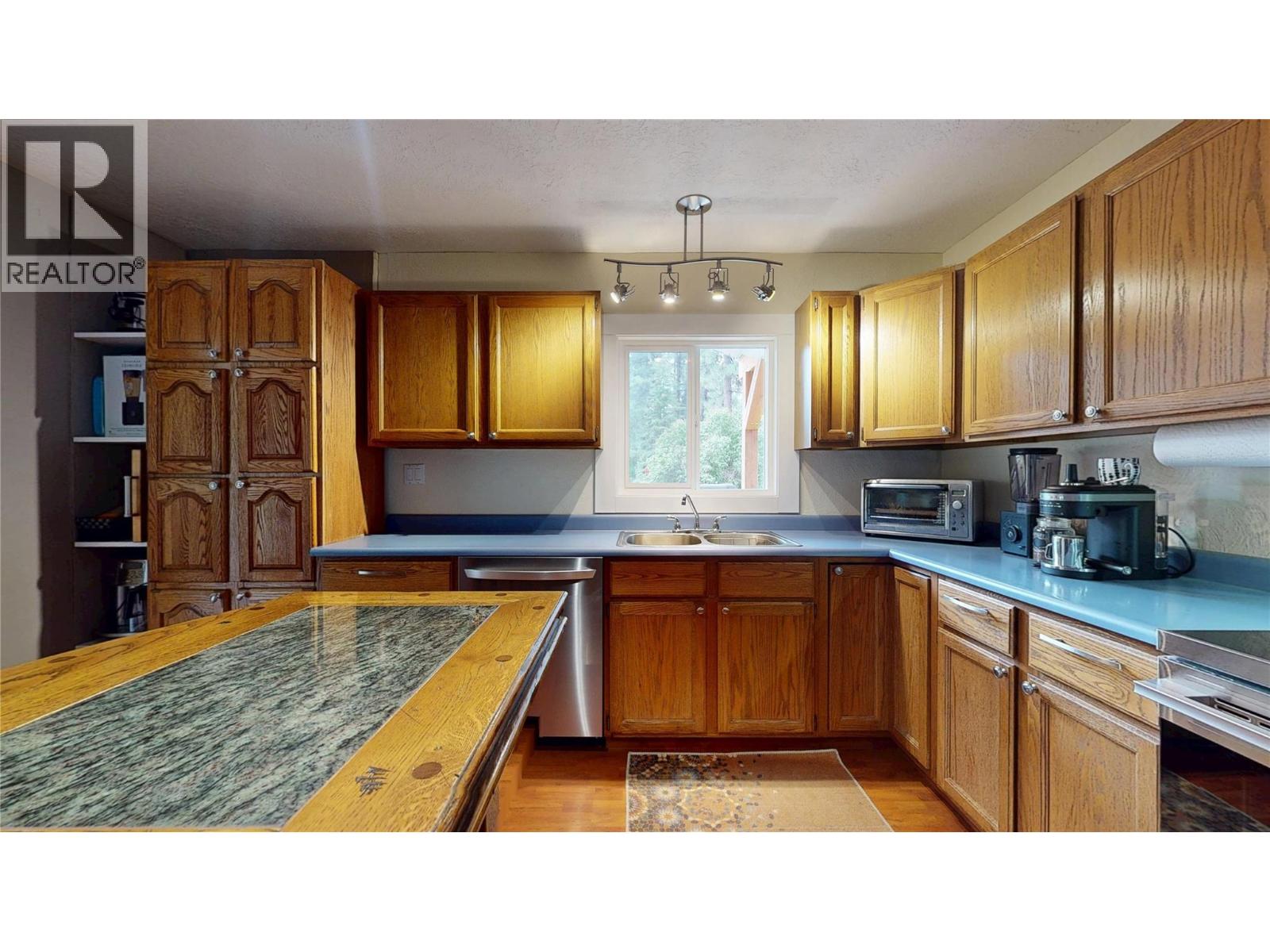 4030 Kettle Valley Road S, Rock Creek, British Columbia  V0H 1Y0 - Photo 15 - 10396740