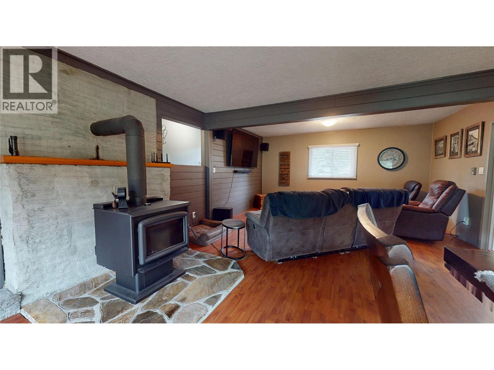 4030 Kettle Valley Road S, Rock Creek, British Columbia  V0H 1Y0 - Photo 21 - 10396740