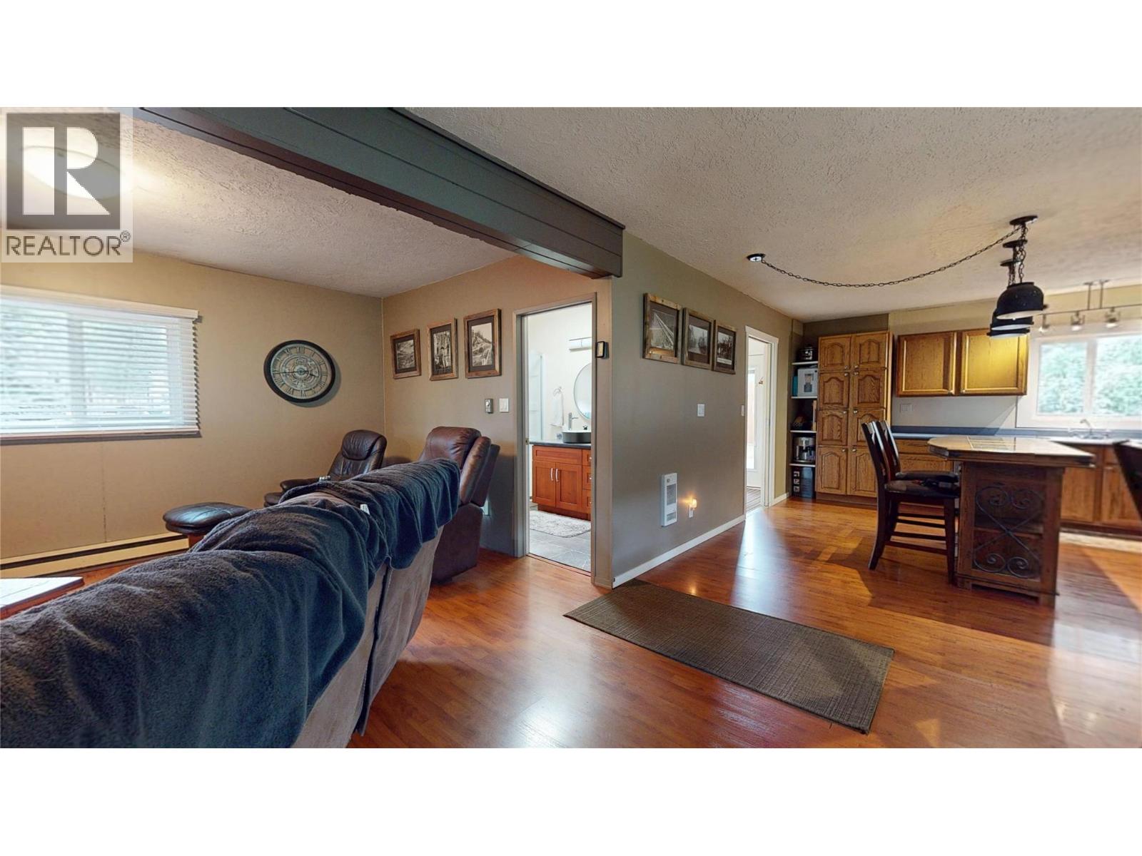 4030 Kettle Valley Road S, Rock Creek, British Columbia  V0H 1Y0 - Photo 24 - 10396740