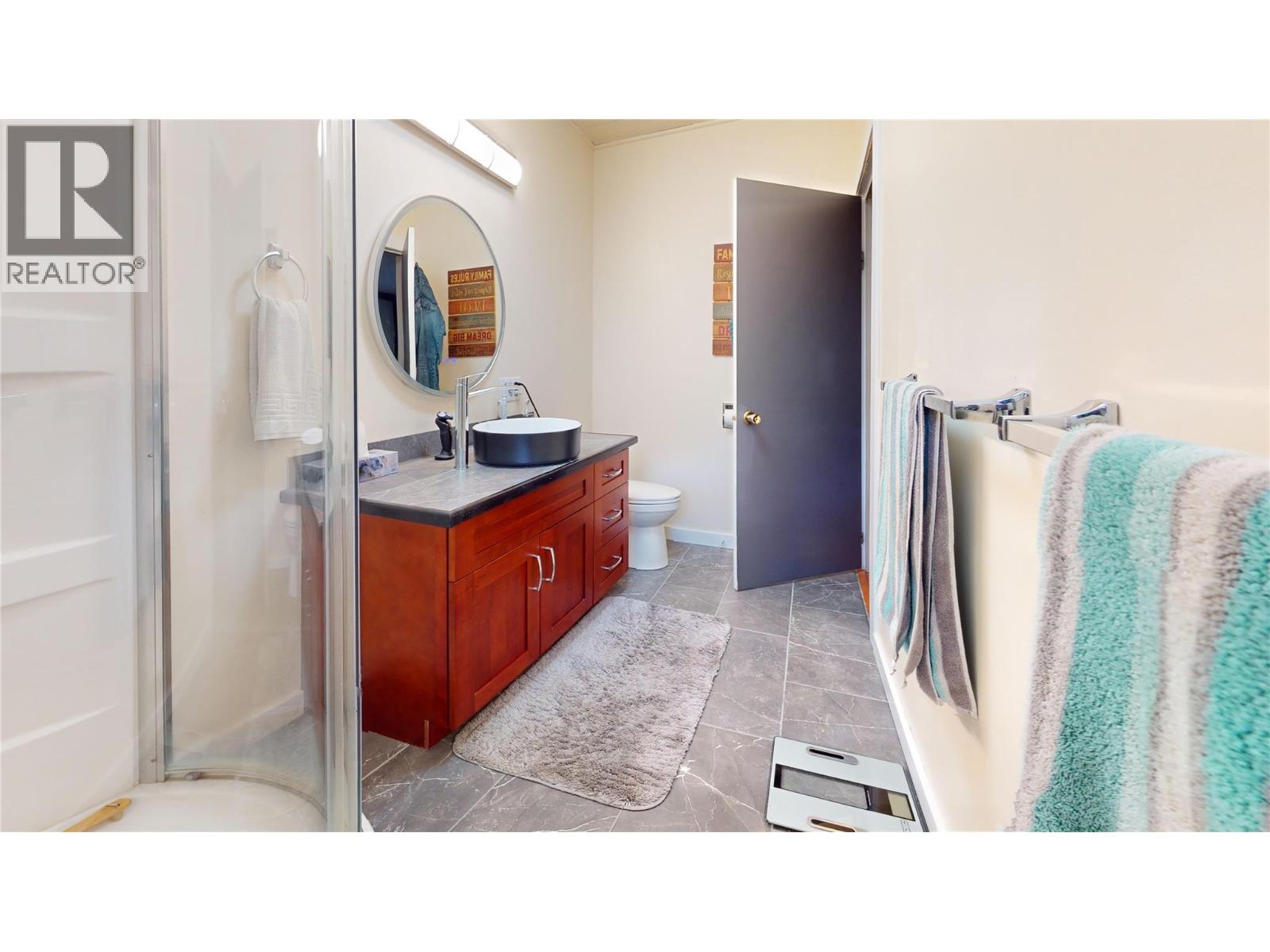 4030 Kettle Valley Road S, Rock Creek, British Columbia  V0H 1Y0 - Photo 28 - 10396740