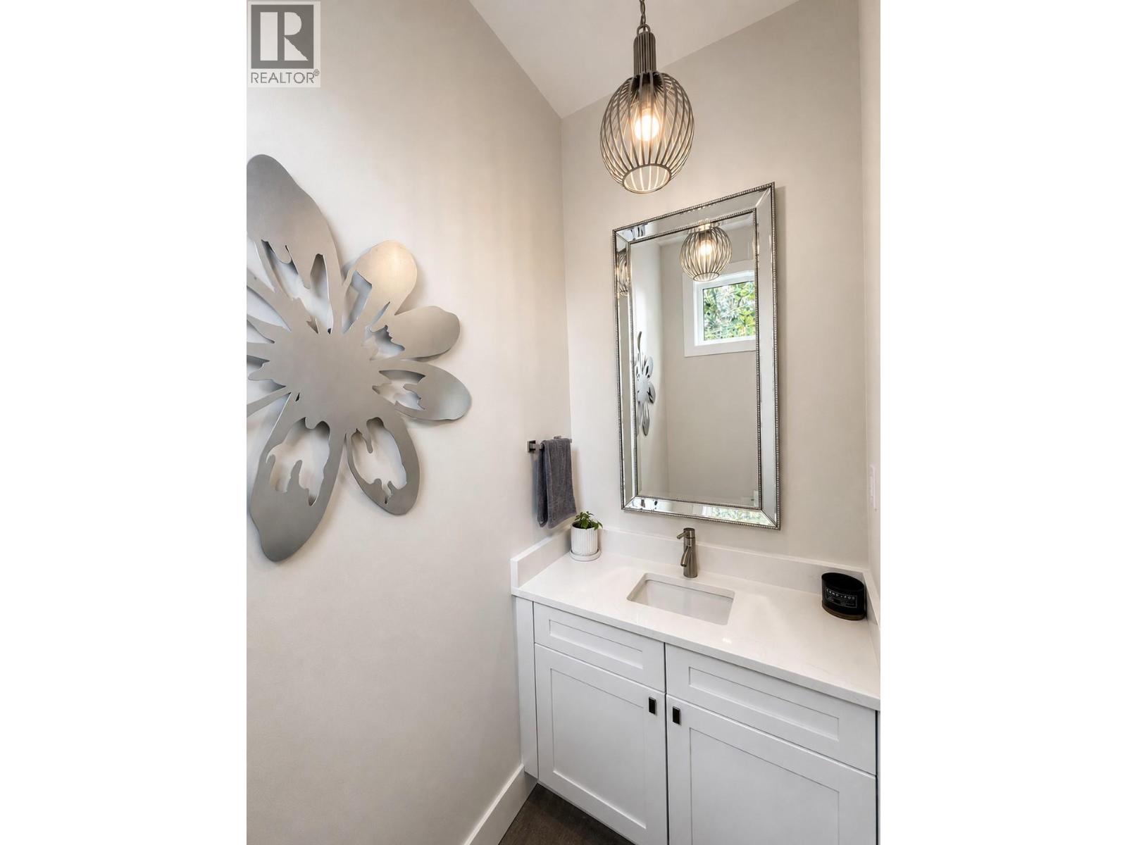 1922 Glen Gary Drive, Kamloops, British Columbia  V2E 1R4 - Photo 29 - 10397461