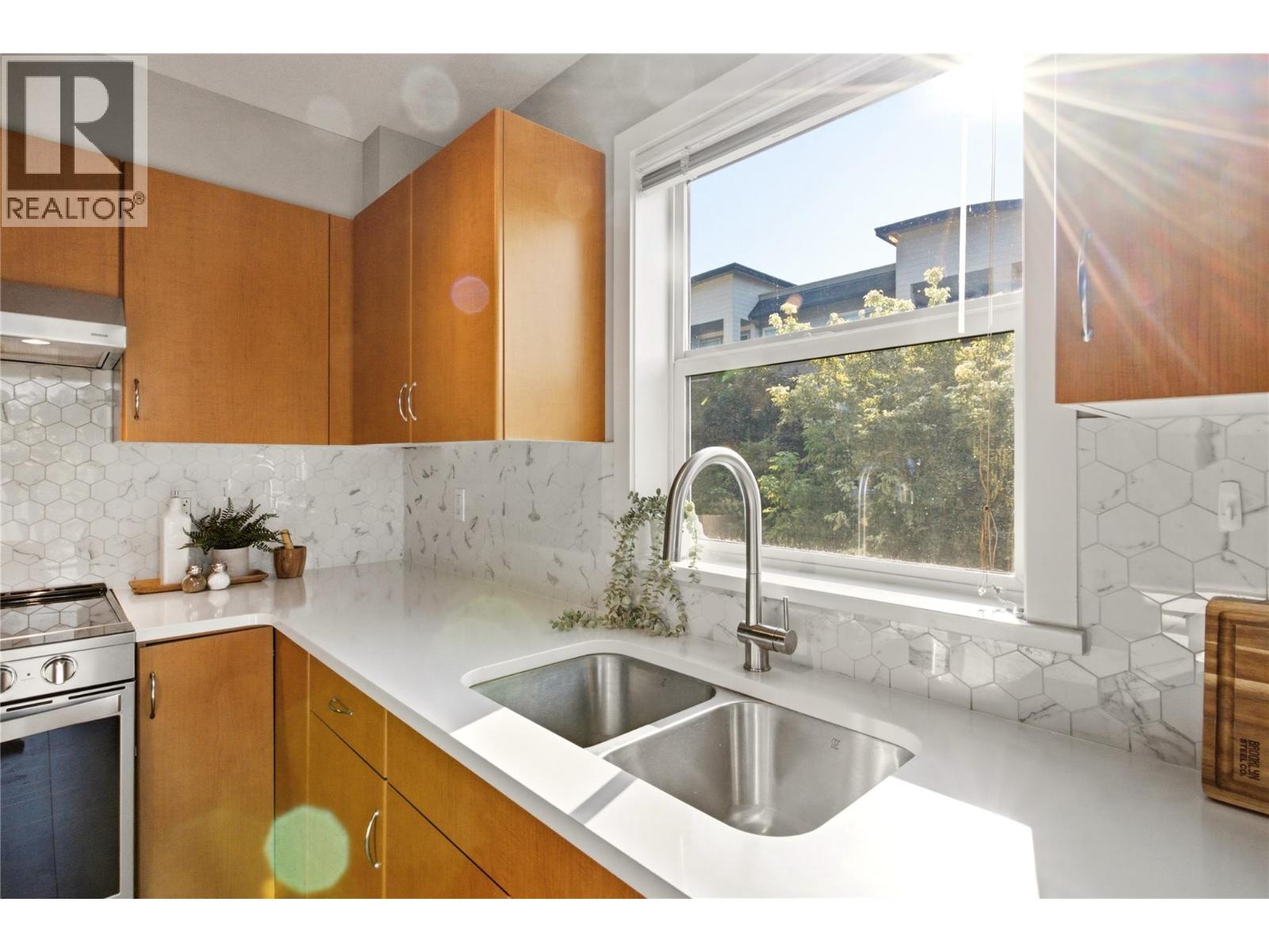 563 Yates Road Unit# 215, Kelowna, British Columbia  V1V 2V3 - Photo 12 - 10397451