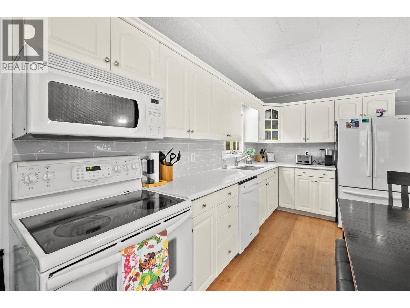 8 Old Town Road, Sicamous, British Columbia  V0E 2V4 - Photo 17 - 10397297
