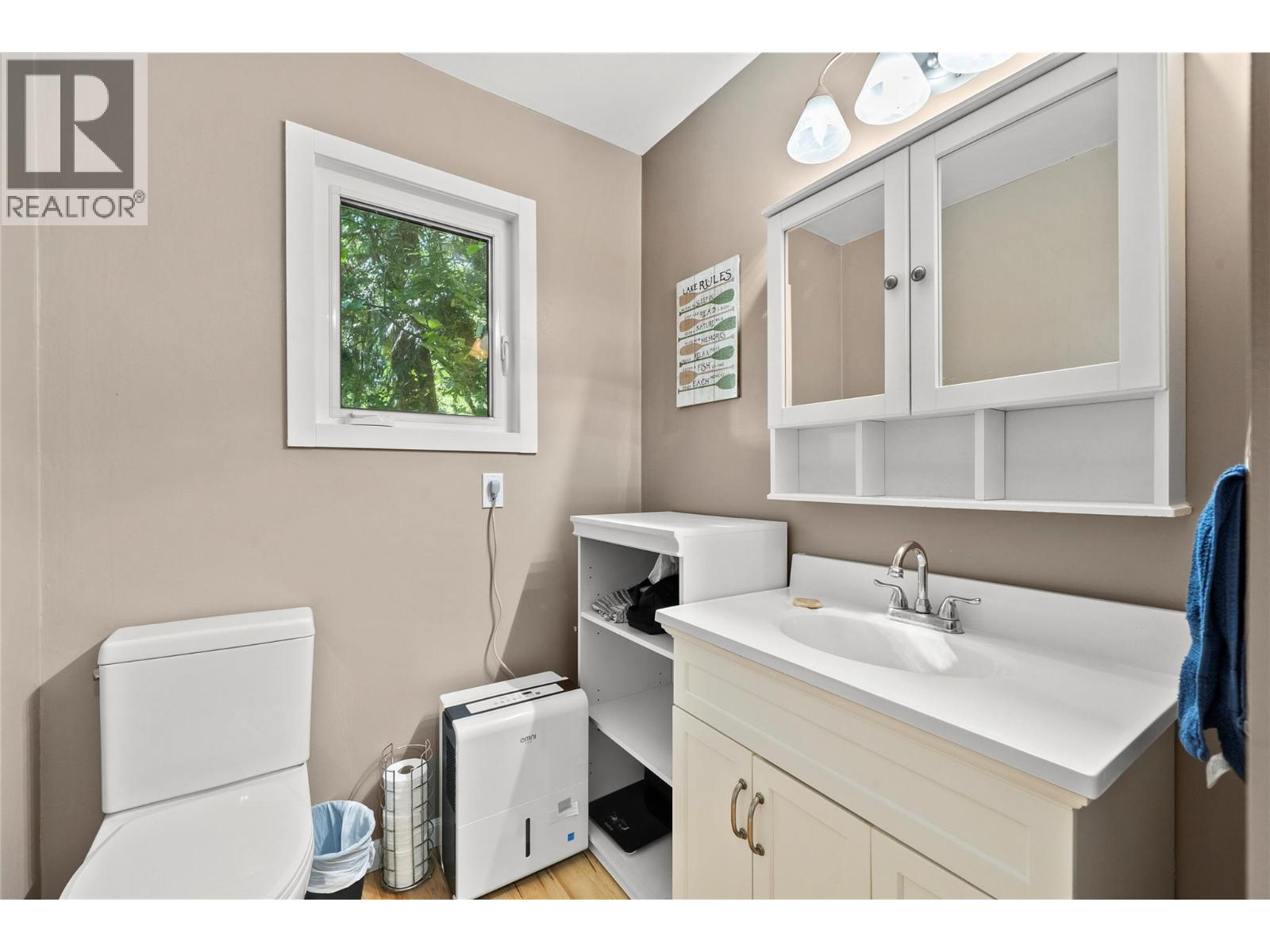 8 Old Town Road, Sicamous, British Columbia  V0E 2V4 - Photo 20 - 10397297