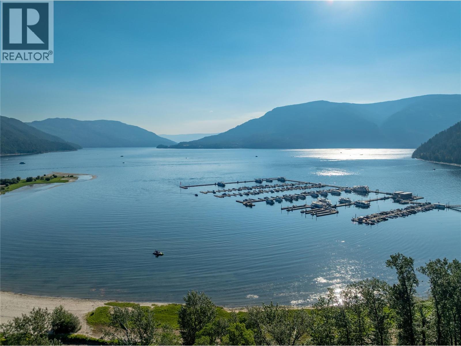 8 Old Town Road, Sicamous, British Columbia  V0E 2V4 - Photo 3 - 10397297