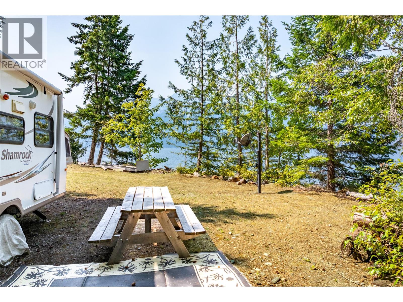 13883 3a Highway, Boswell, British Columbia  V0B 1A0 - Photo 9 - 10393244