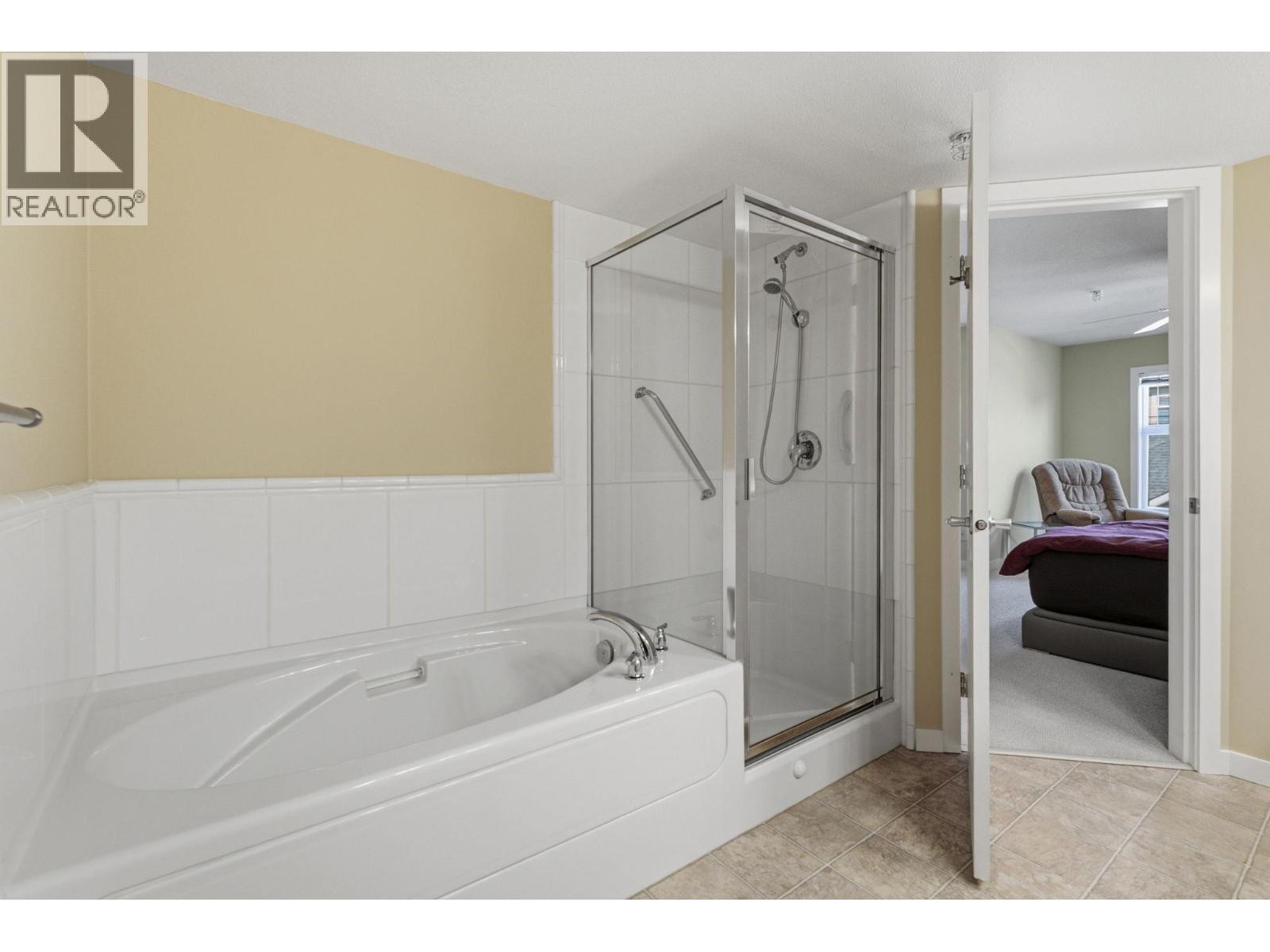 515 Houghton Road Unit# 220, Kelowna, British Columbia  V1X 8B9 - Photo 18 - 10397402