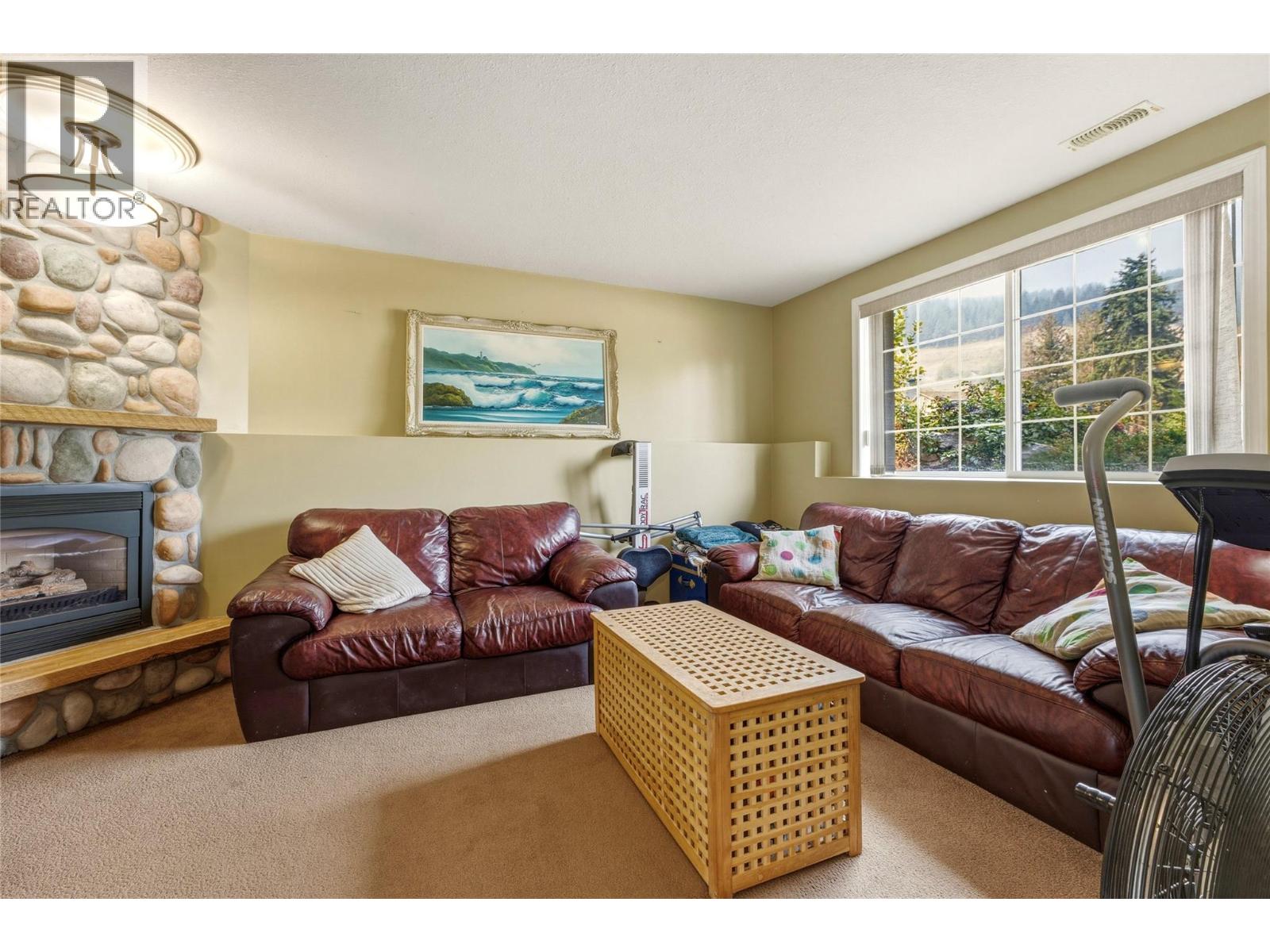 2228 Linea Crescent, Lumby, British Columbia  V0E 2G0 - Photo 22 - 10397493