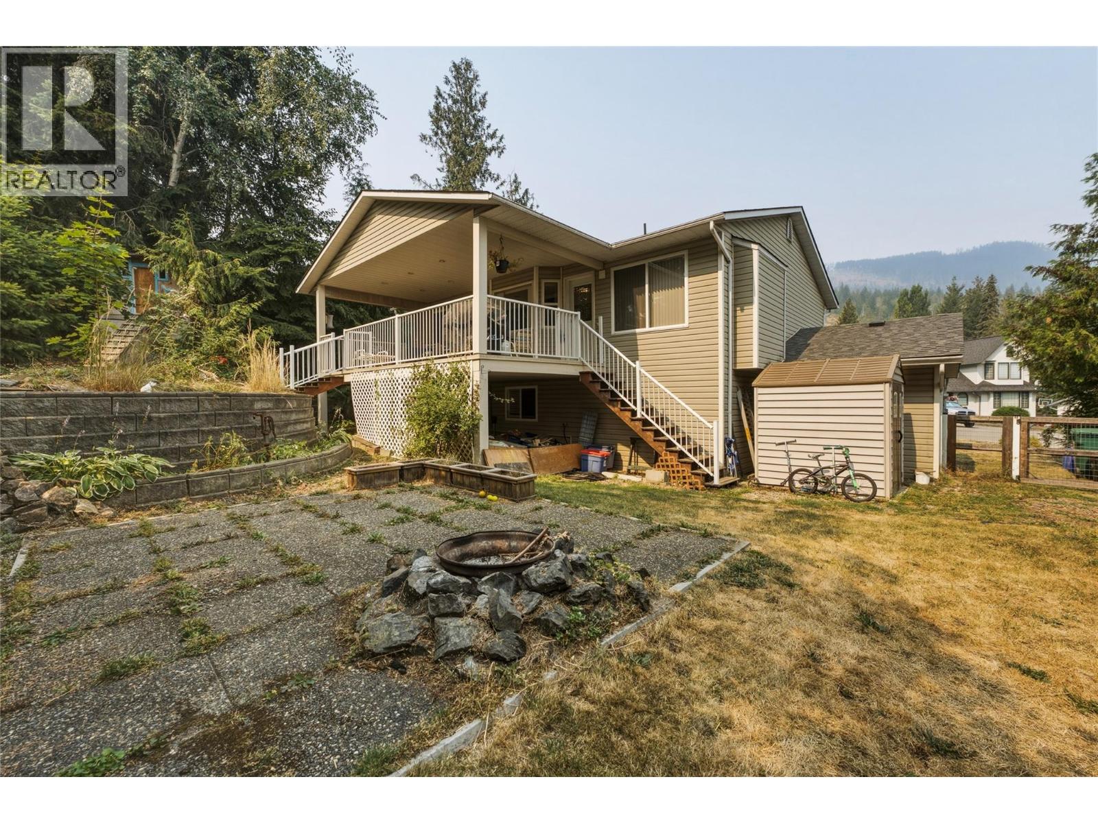 2228 Linea Crescent, Lumby, British Columbia  V0E 2G0 - Photo 36 - 10397493