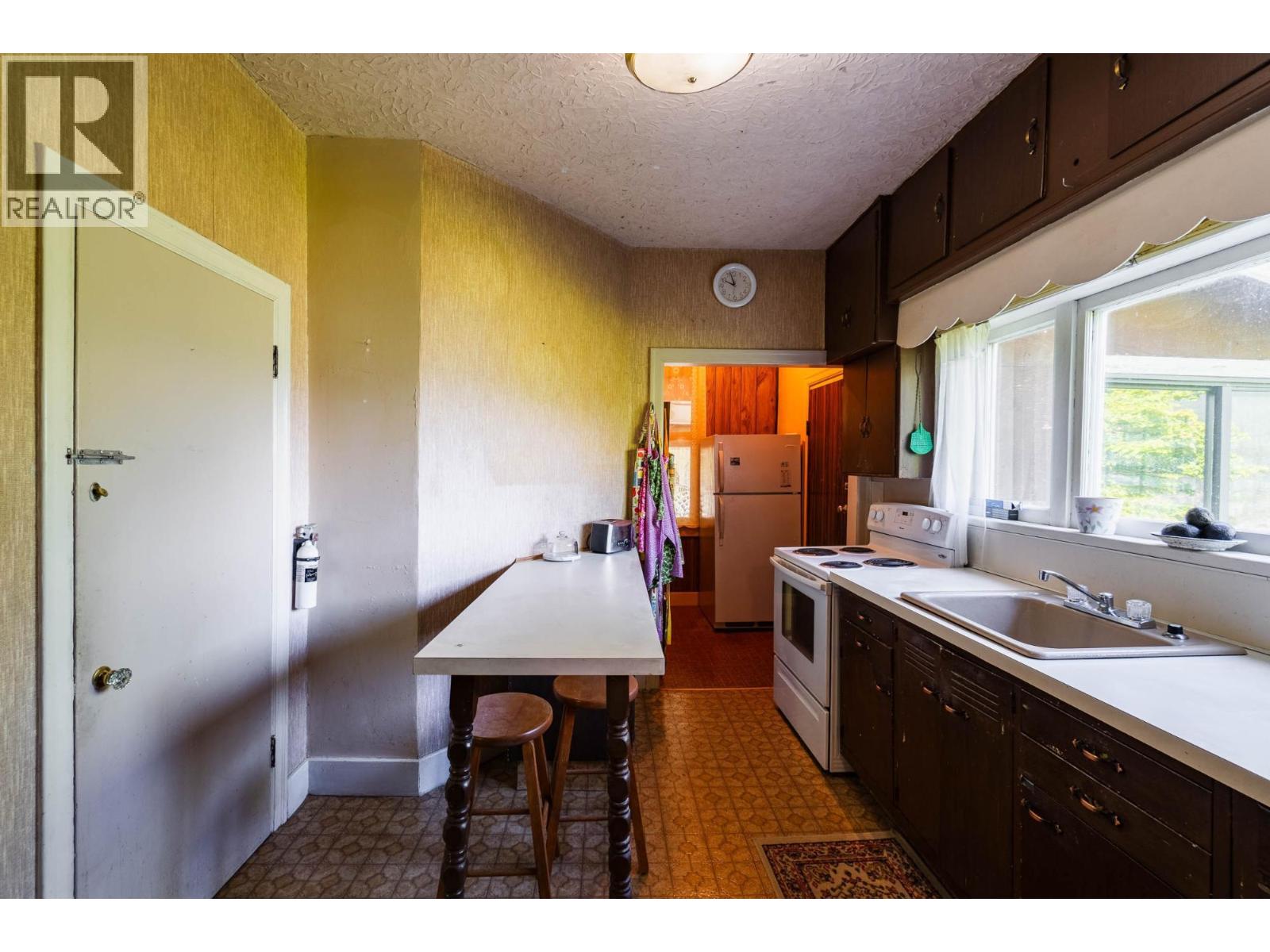 1107 Robertson Avenue, Nelson, British Columbia  V1L 1C2 - Photo 24 - 10397464