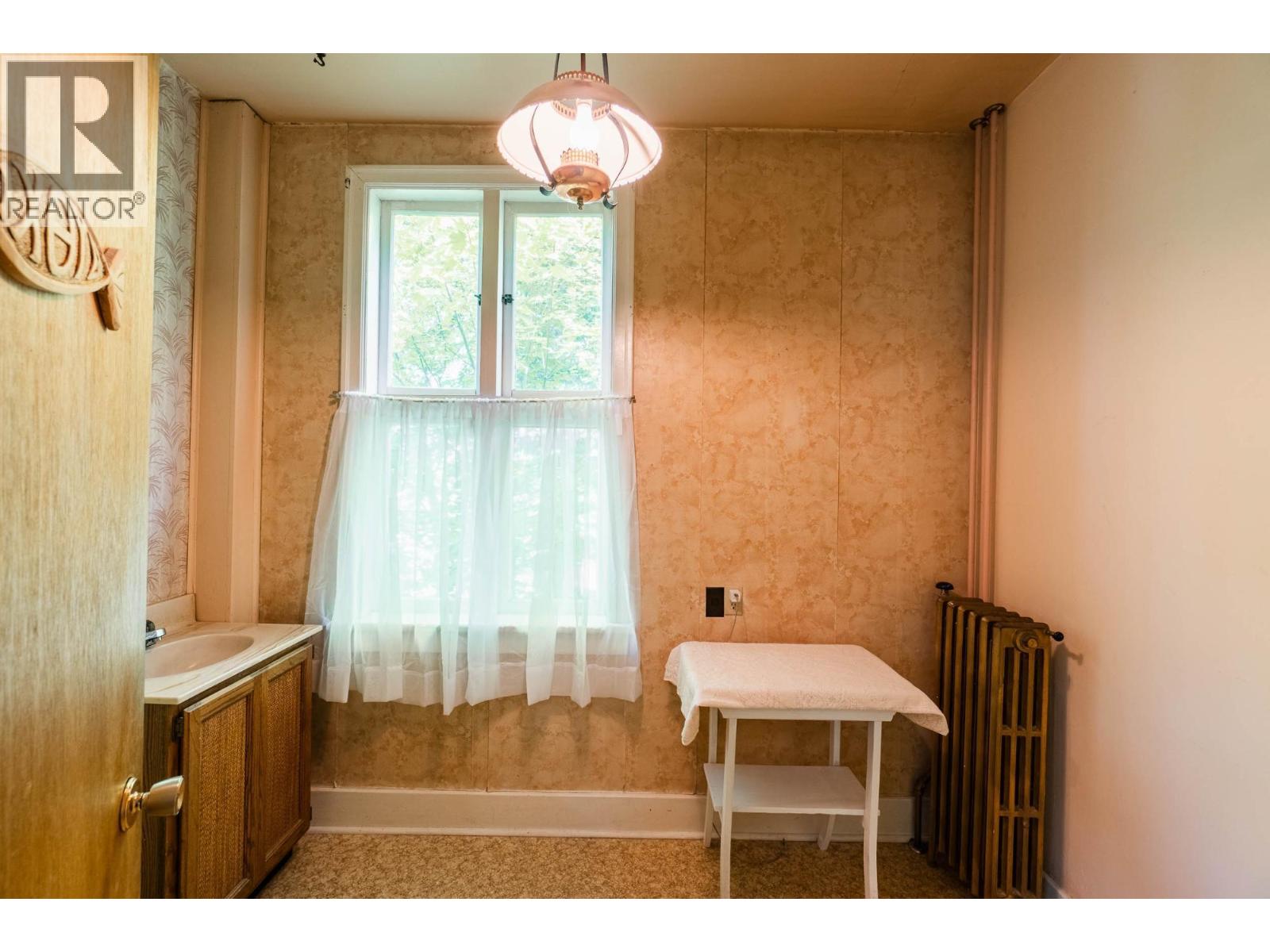 1107 Robertson Avenue, Nelson, British Columbia  V1L 1C2 - Photo 36 - 10397464