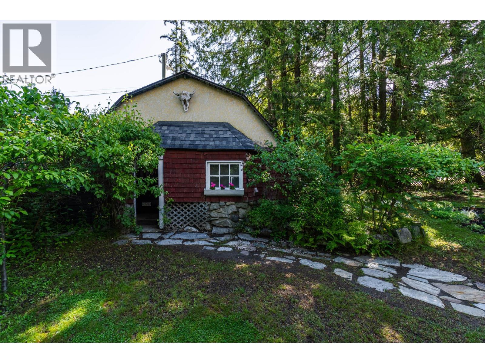 1107 Robertson Avenue, Nelson, British Columbia  V1L 1C2 - Photo 62 - 10397464
