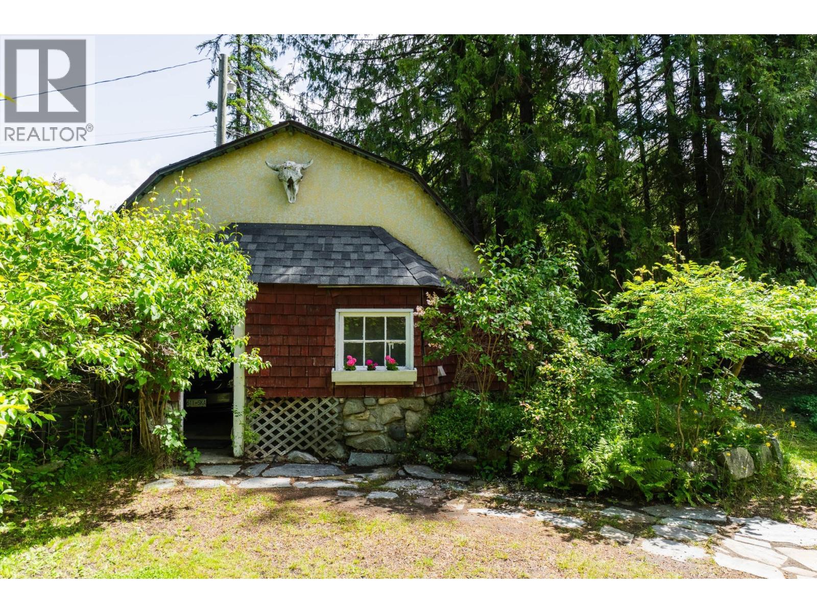 1107 Robertson Avenue, Nelson, British Columbia  V1L 1C2 - Photo 85 - 10397464