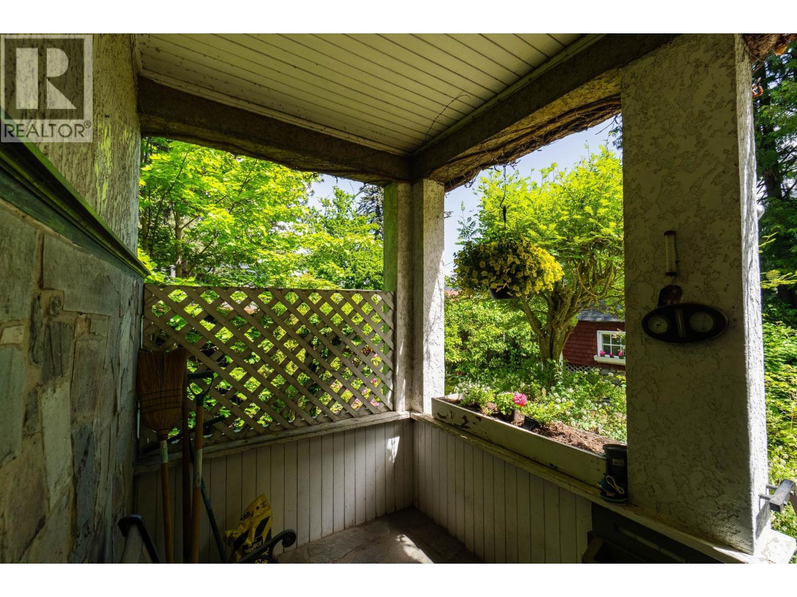 1107 Robertson Avenue, Nelson, British Columbia  V1L 1C2 - Photo 87 - 10397464
