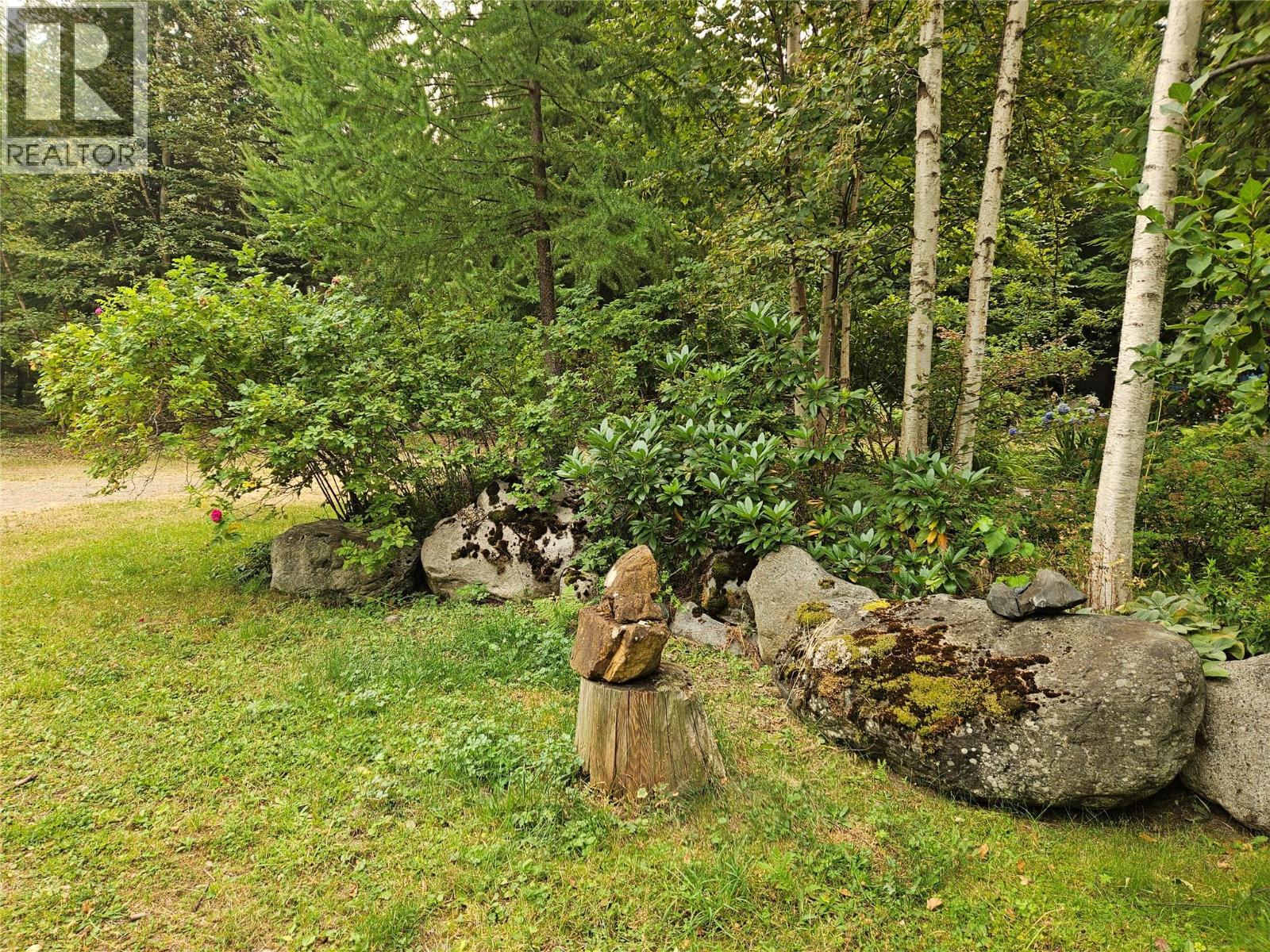 325 East Wilson Creek  E Road, Rosebery, British Columbia  V0G 1S1 - Photo 29 - 10397454
