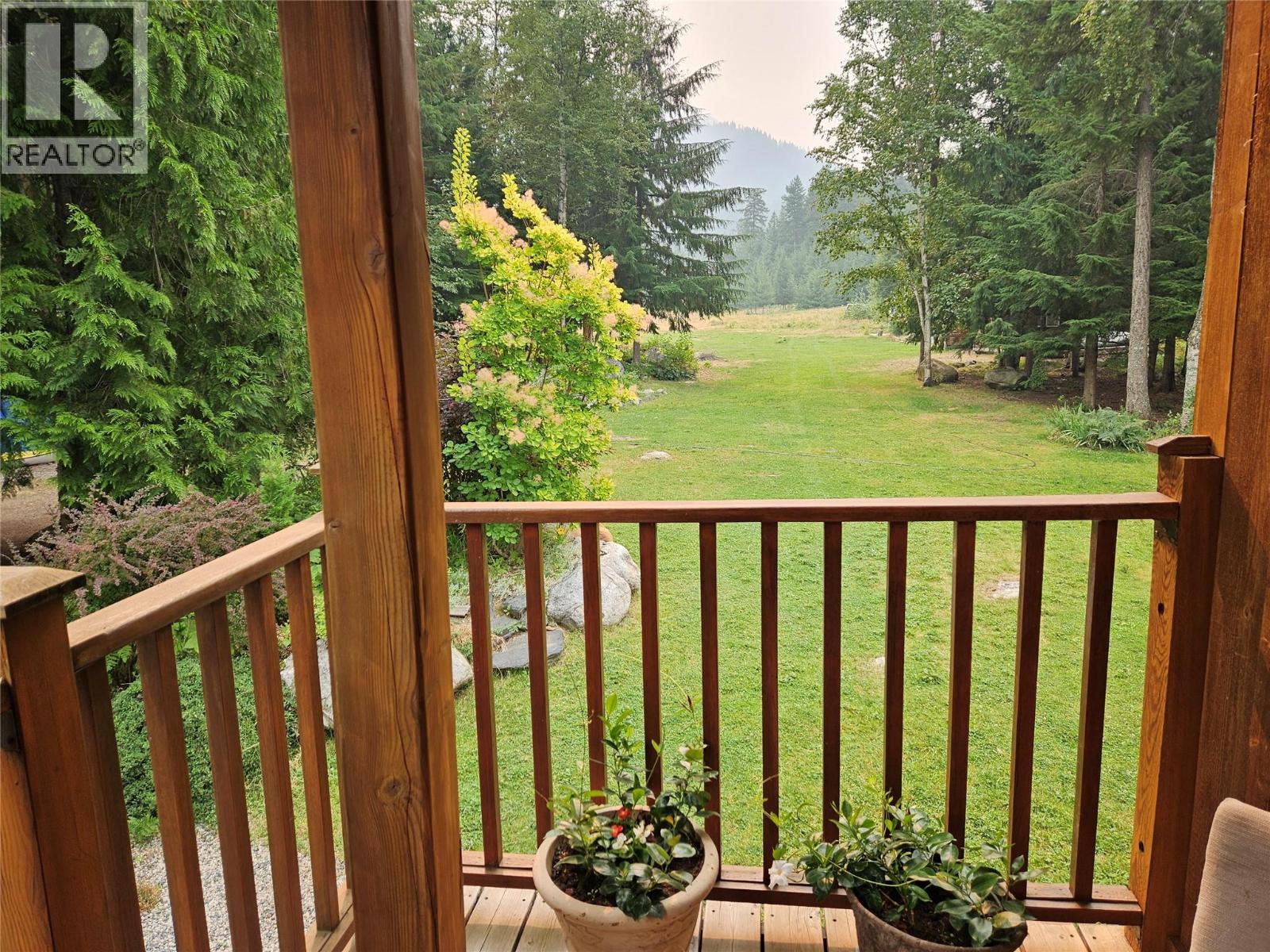 325 East Wilson Creek  E Road, Rosebery, British Columbia  V0G 1S1 - Photo 3 - 10397454