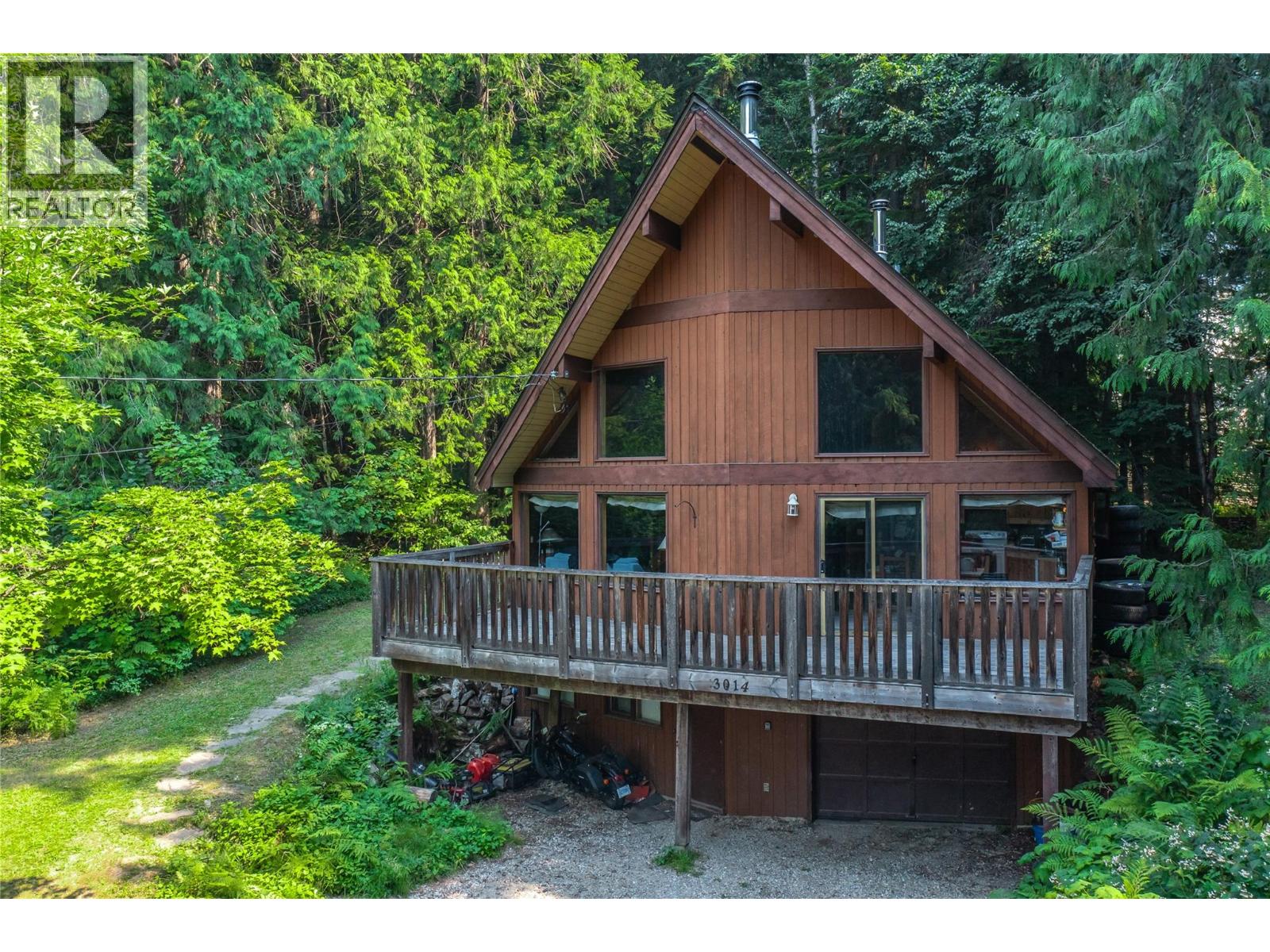 3014 Mcinnes Road, Revelstoke, British Columbia  V0E 2S0 - Photo 6 - 10395866