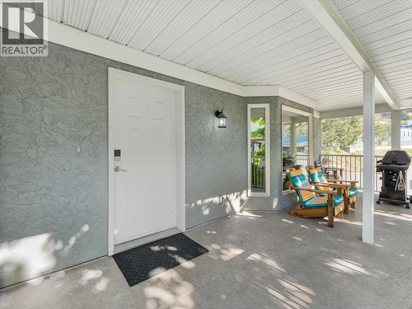 2739 Riffington Place, West Kelowna, British Columbia  V1Z 3L1 - Photo 4 - 10397478