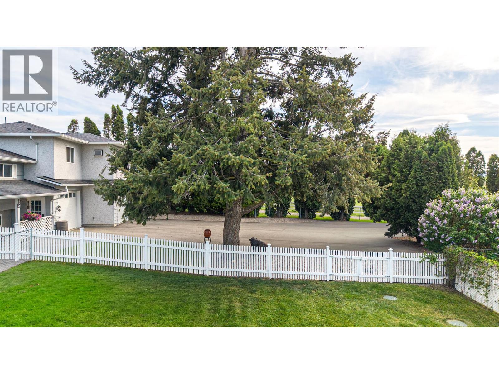 201 Mail Road, Kelowna, British Columbia  V1V 2G6 - Photo 40 - 10397487