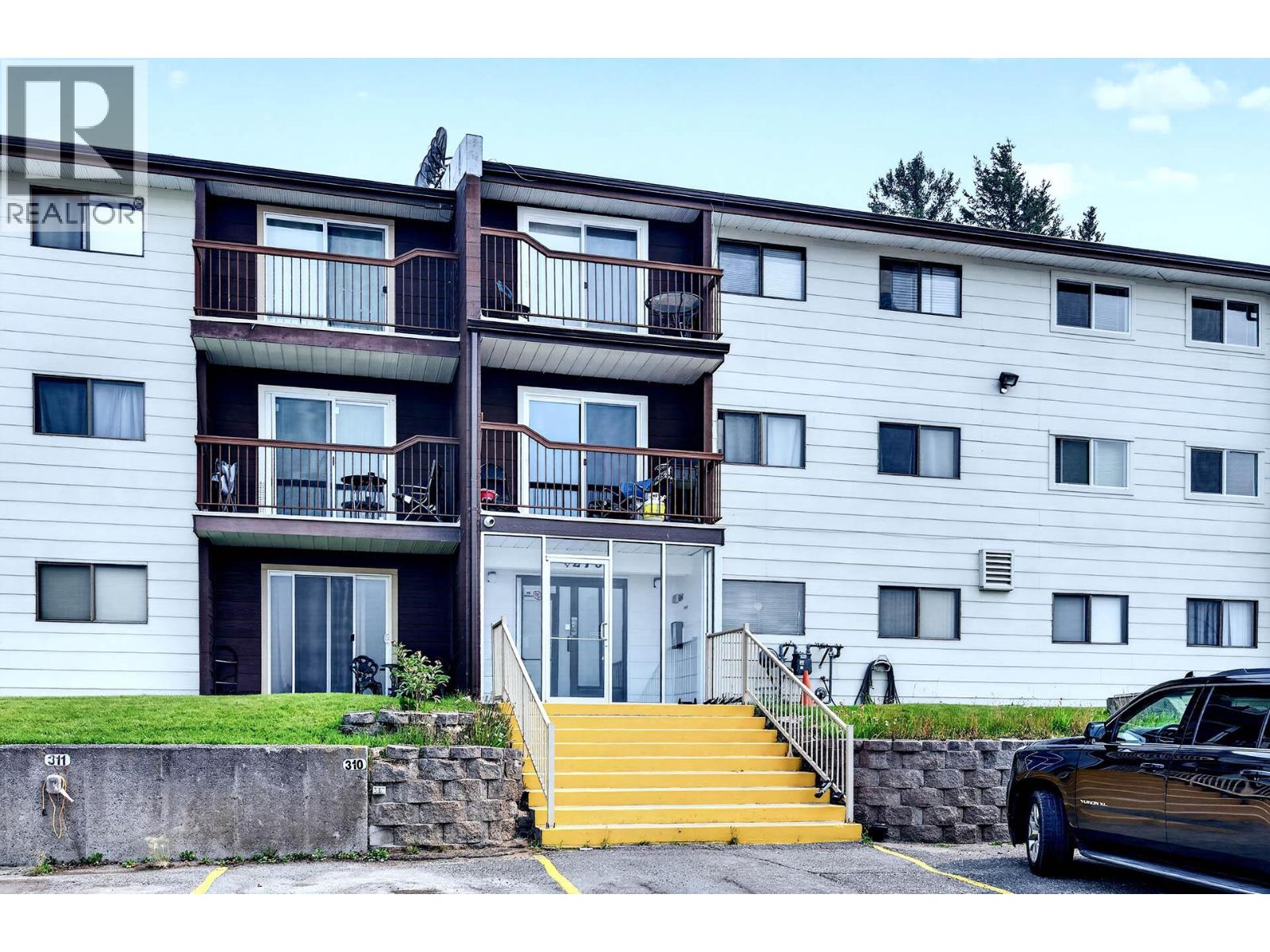 279 Alder Drive Unit# 202, Logan Lake, British Columbia  V0K 1W0 - Photo 3 - 10397376