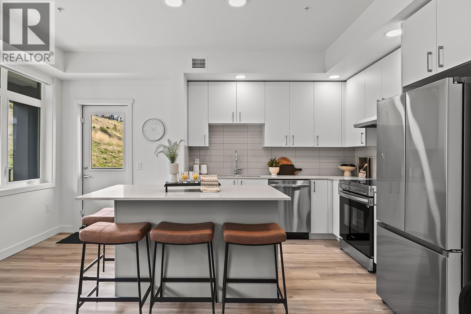 1057 Frost Road Unit# 118, Kelowna, British Columbia  V1W 0G7 - Photo 6 - 10397557