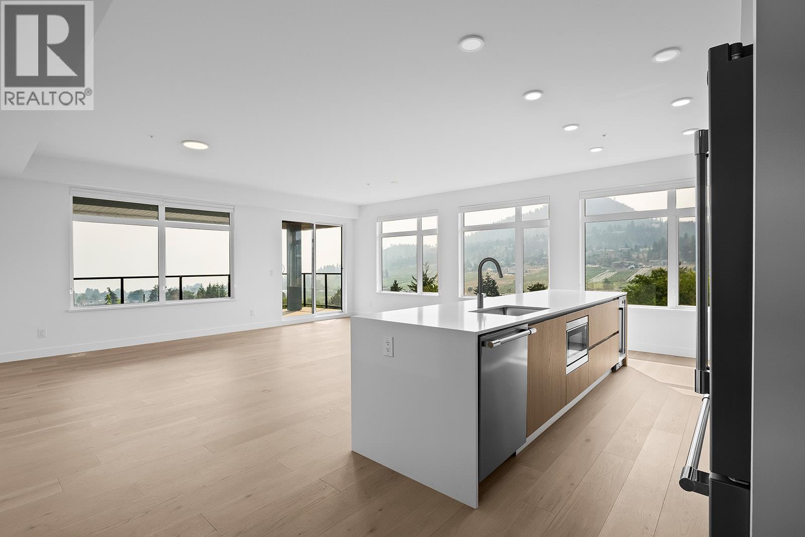 2760 Olalla Road Unit# 204, West Kelowna, British Columbia  V1Z 2A9 - Photo 7 - 10396449