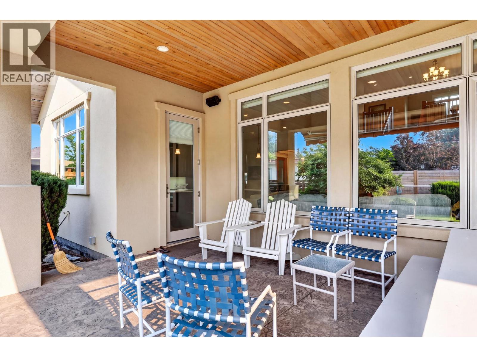 523 Metcalfe Avenue, Kelowna, British Columbia  V1W 5K8 - Photo 61 - 10397612