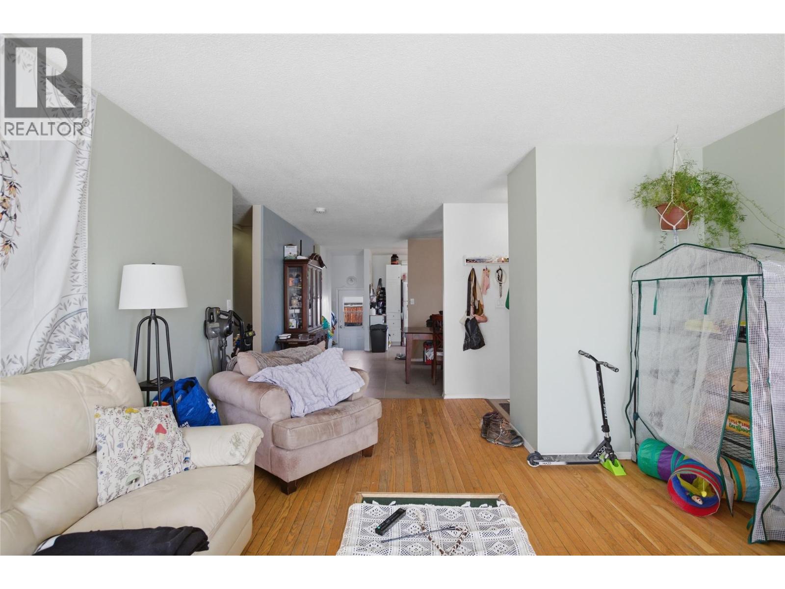 1938 Parkcrest Avenue, Kamloops, British Columbia  V2B 4X3 - Photo 8 - 10397614