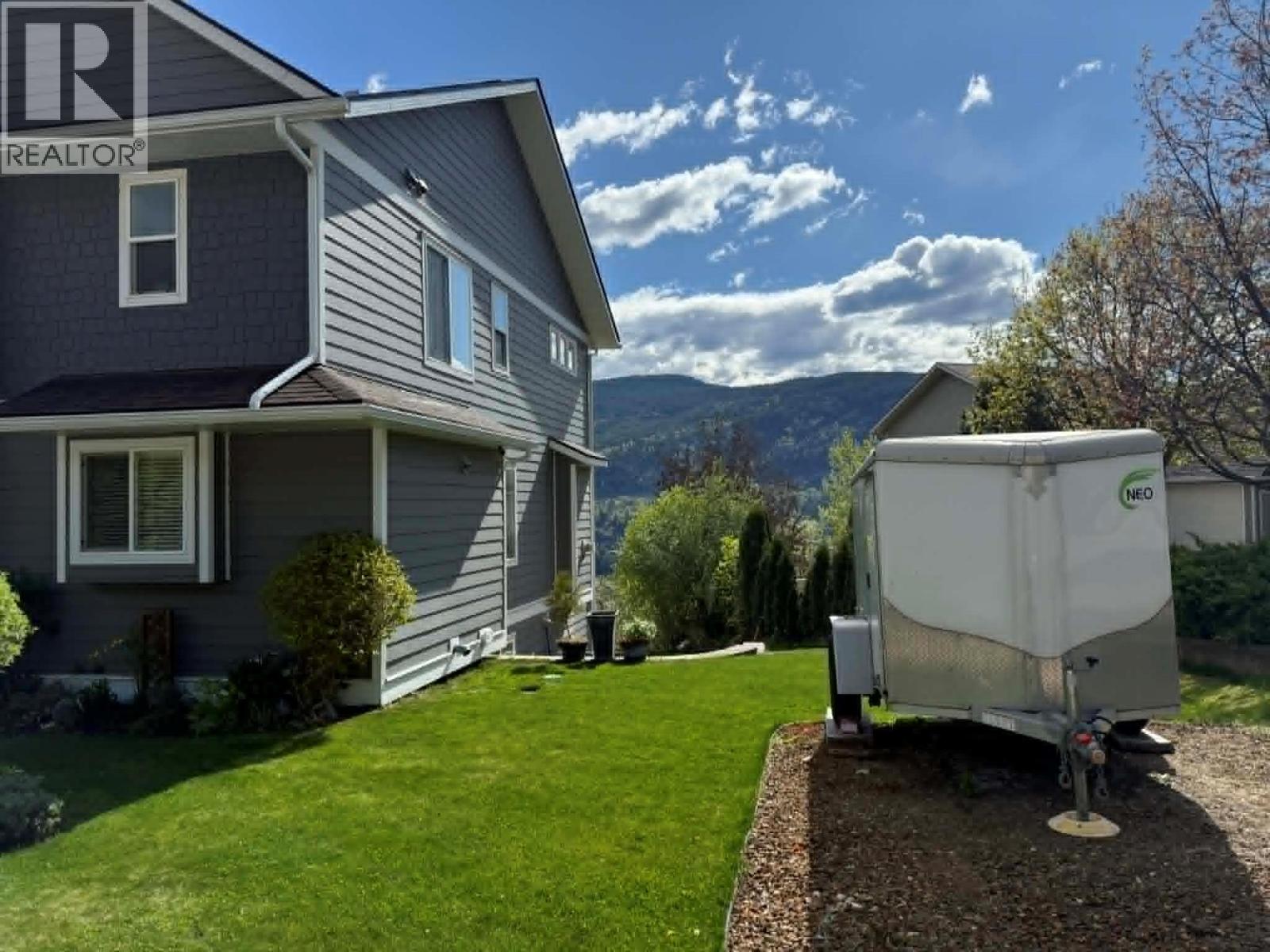 3583 14th Avenue, Castlegar, British Columbia  V1N 4J2 - Photo 48 - 10397566