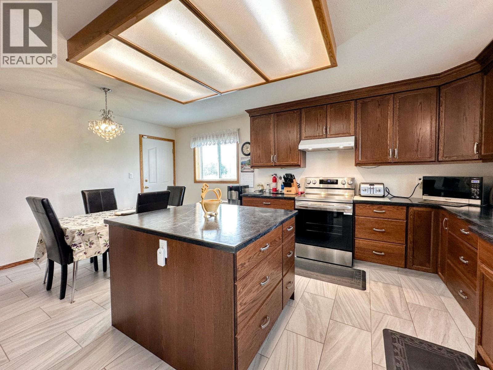10501 100th Avenue, Osoyoos, British Columbia  V0H 1V2 - Photo 32 - 10397526