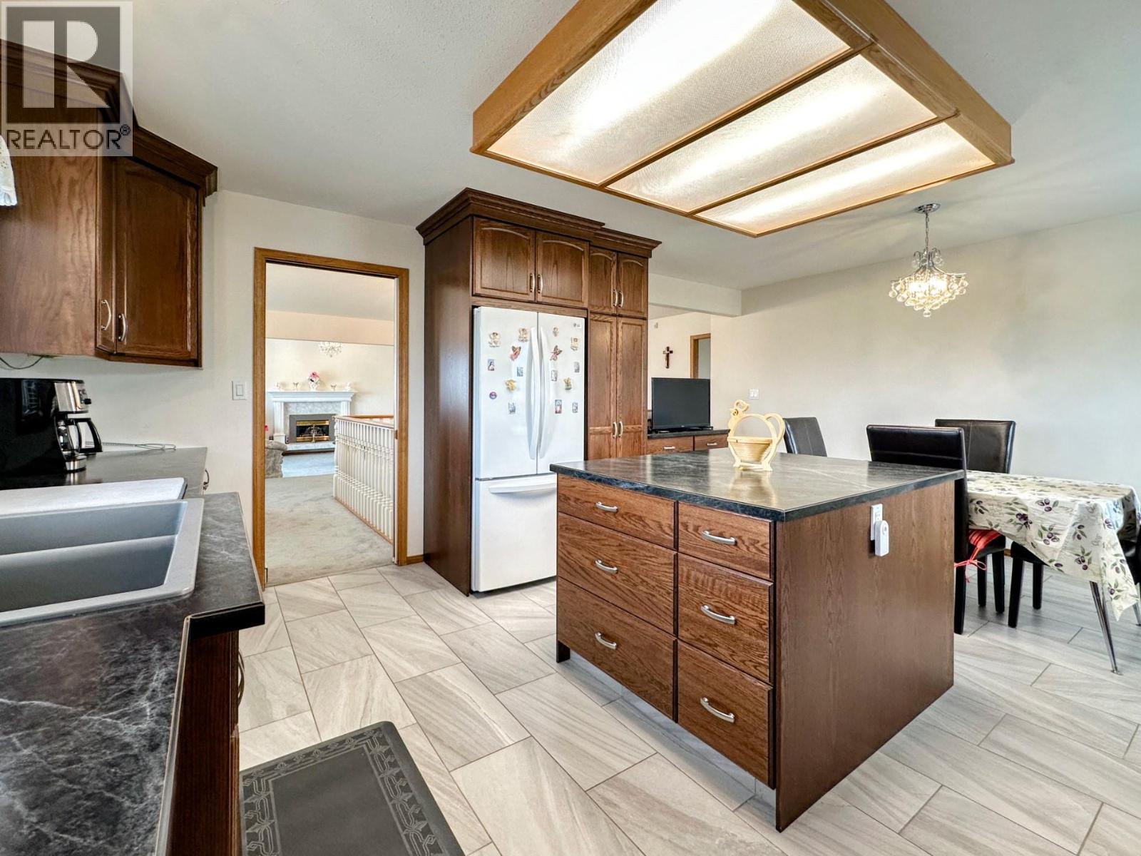 10501 100th Avenue, Osoyoos, British Columbia  V0H 1V2 - Photo 34 - 10397526
