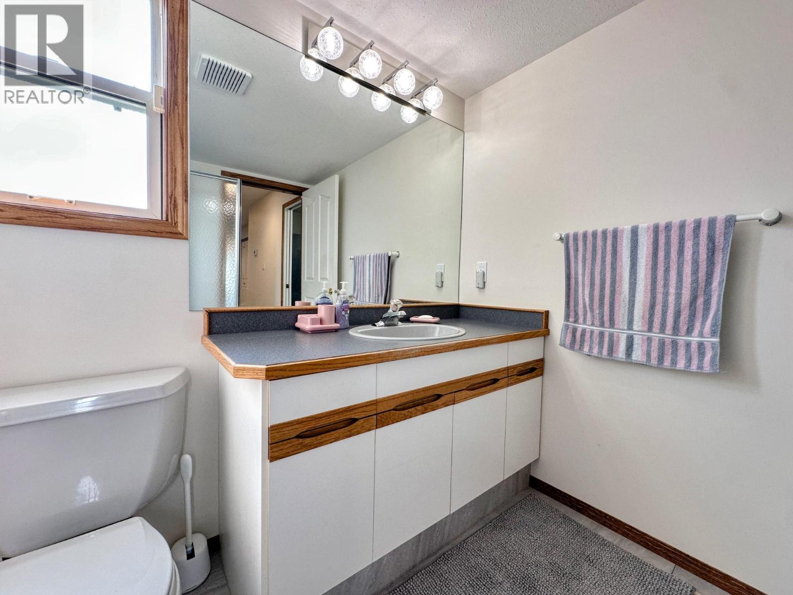 10501 100th Avenue, Osoyoos, British Columbia  V0H 1V2 - Photo 37 - 10397526