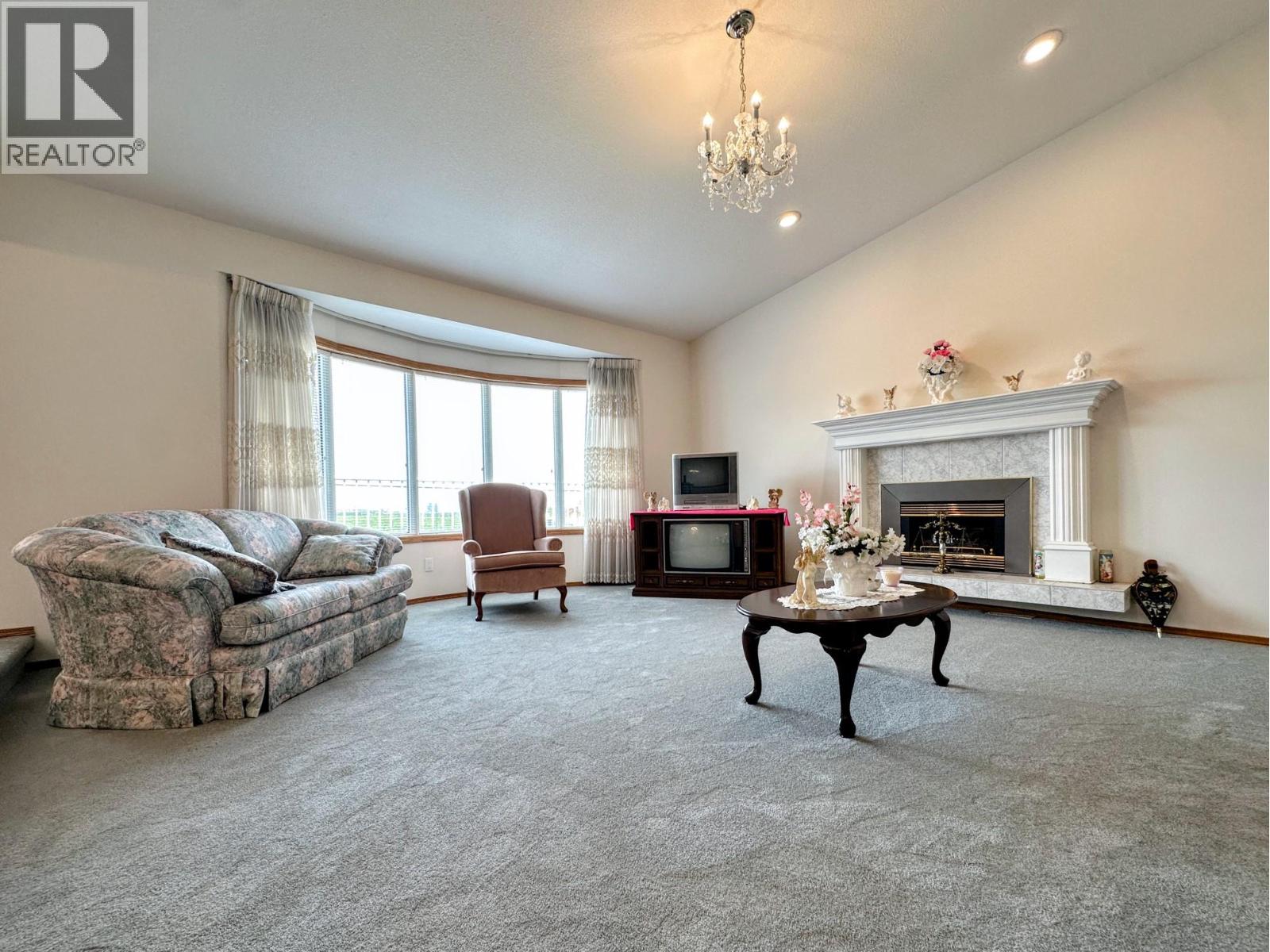 10501 100th Avenue, Osoyoos, British Columbia  V0H 1V2 - Photo 6 - 10397526