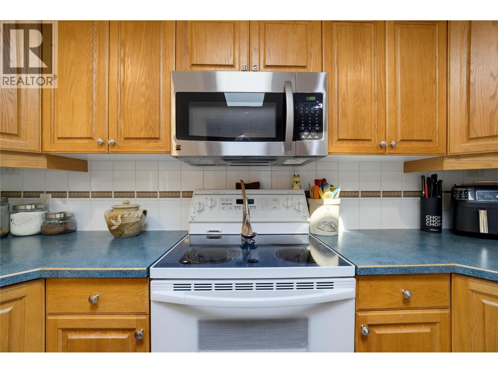 2866 Hilltop Road, Blind Bay, British Columbia  V0E 2W0 - Photo 12 - 10397431