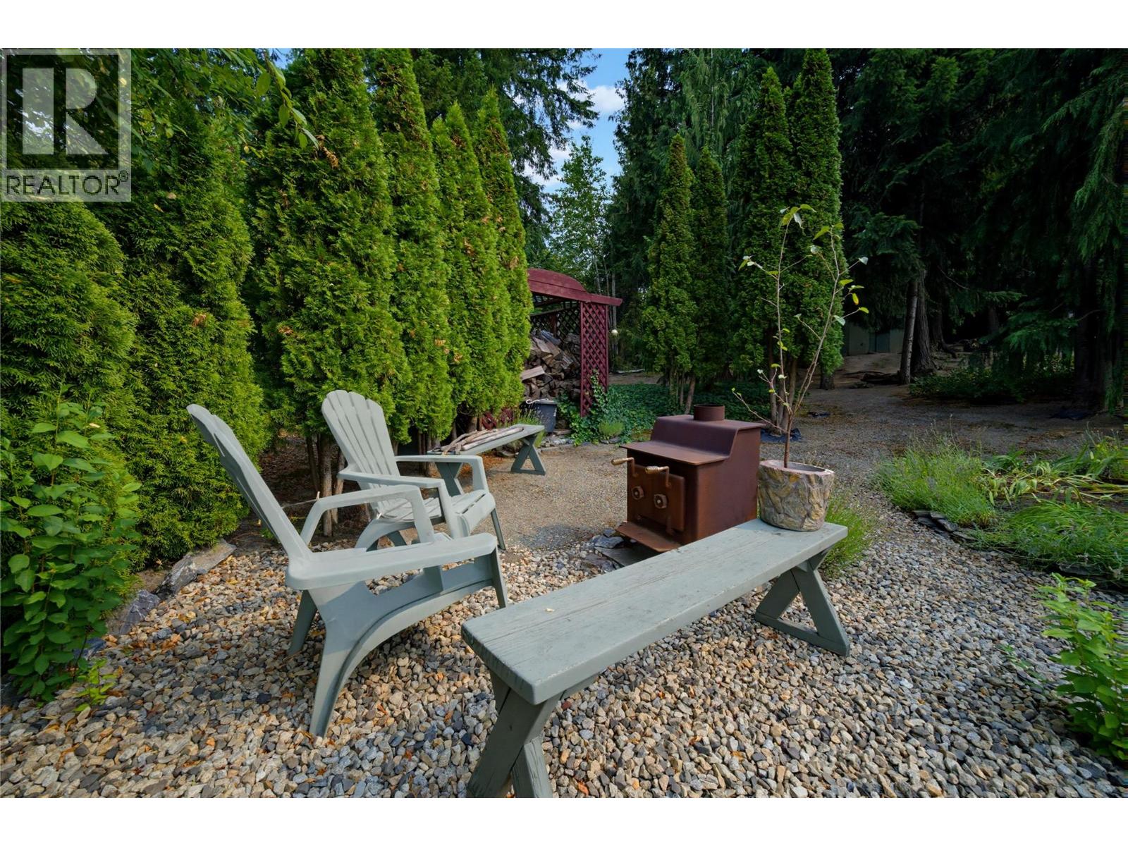 2866 Hilltop Road, Blind Bay, British Columbia  V0E 2W0 - Photo 45 - 10397431